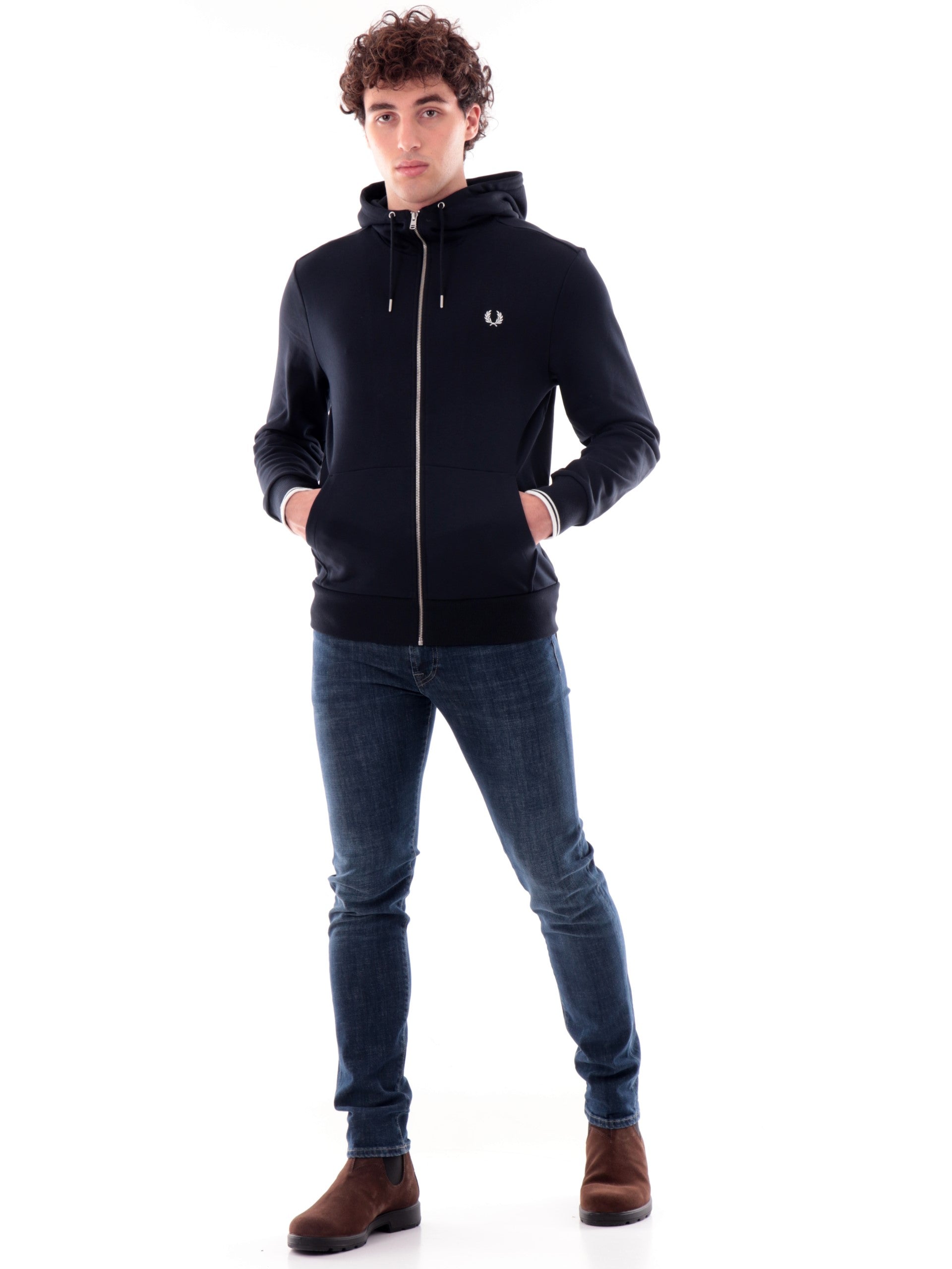 60ce9c5198f721cf5bcf3e2002125be628778773