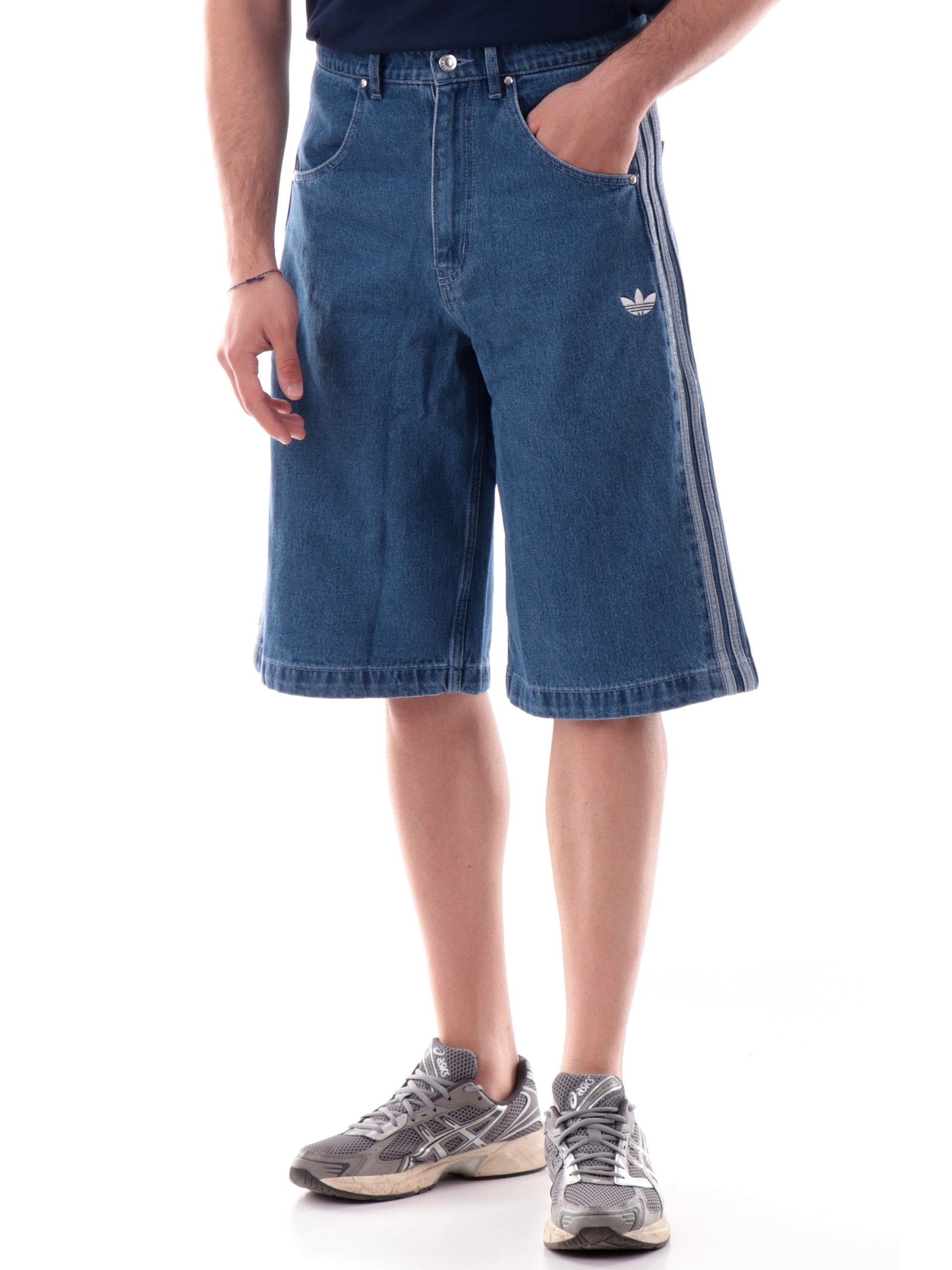 916bffe82636488a66b8ea57723eefa8672a468e