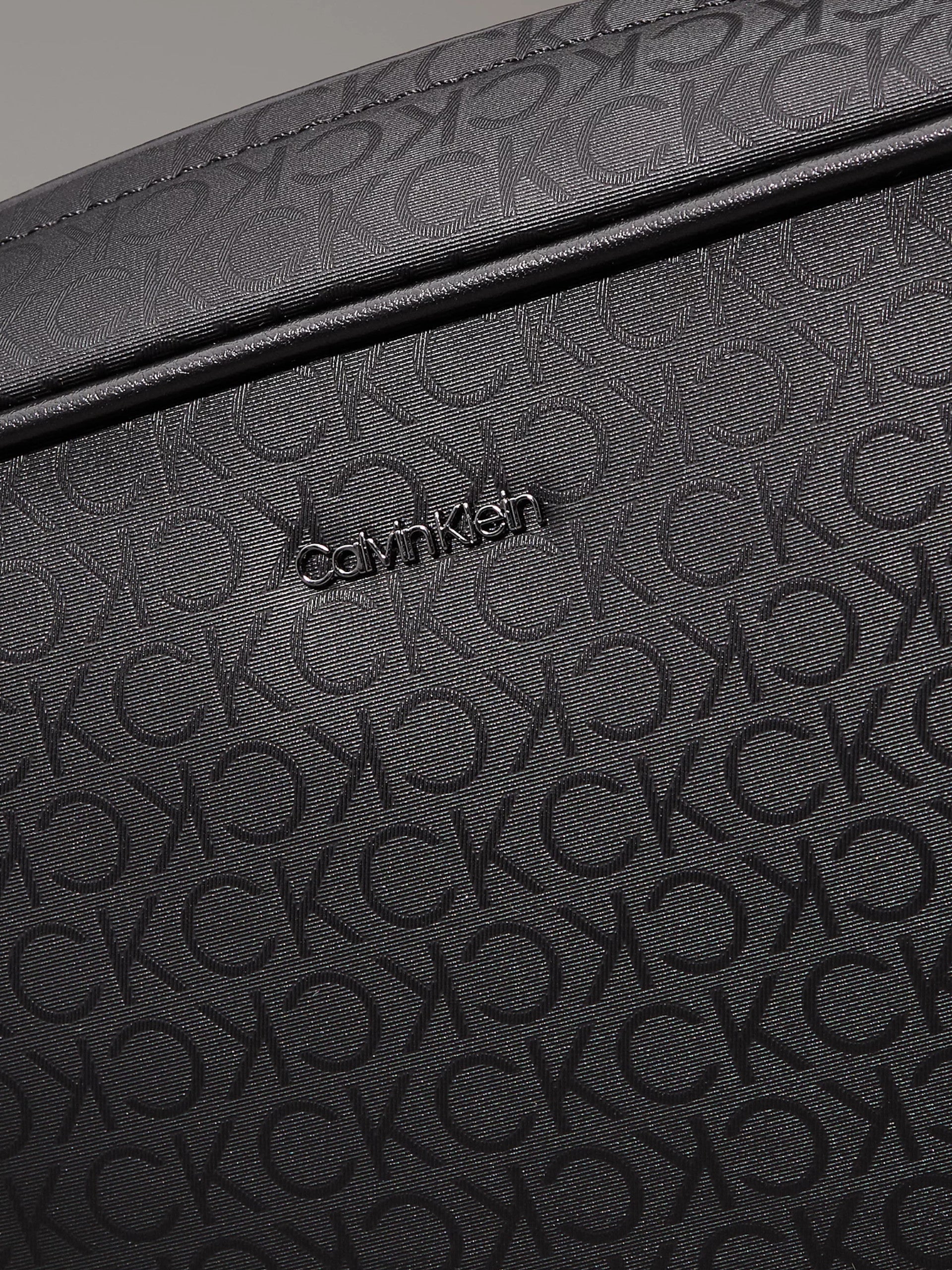 079a241cfec2bc2d2320c385dc9ca8349fe414db