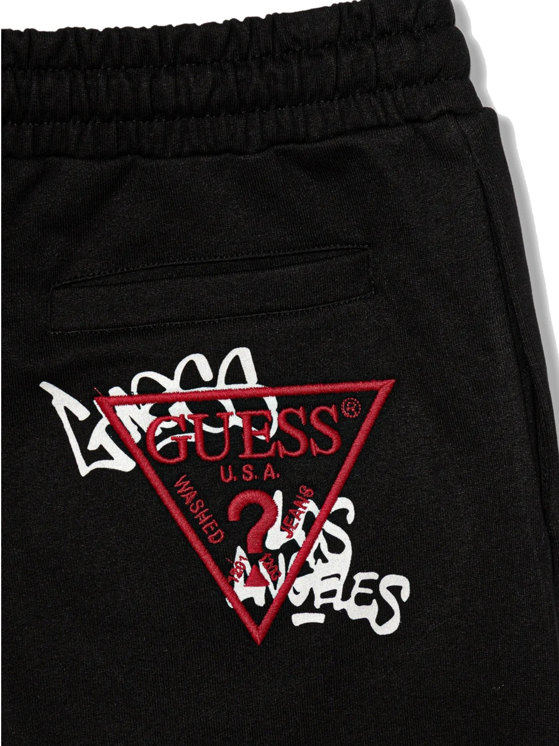 8c5593a31be03d8b3588ebda611b83a84a1e105c