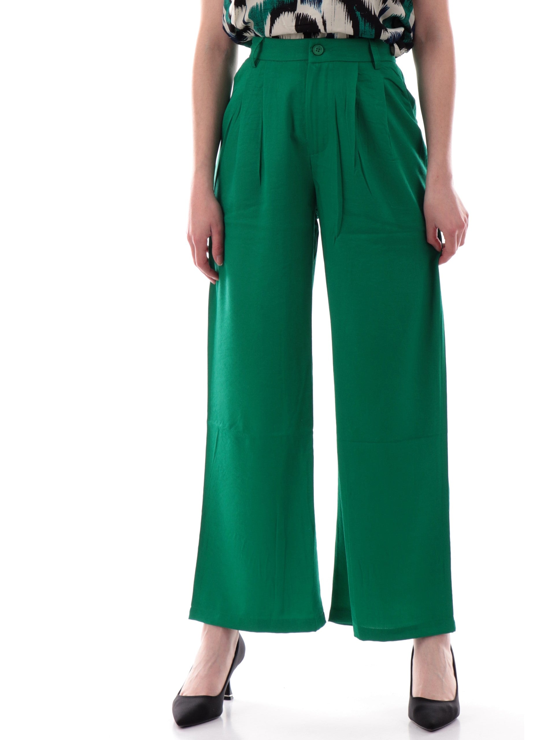 00b402b0e524b3d84d813298dfceec7b74014fec