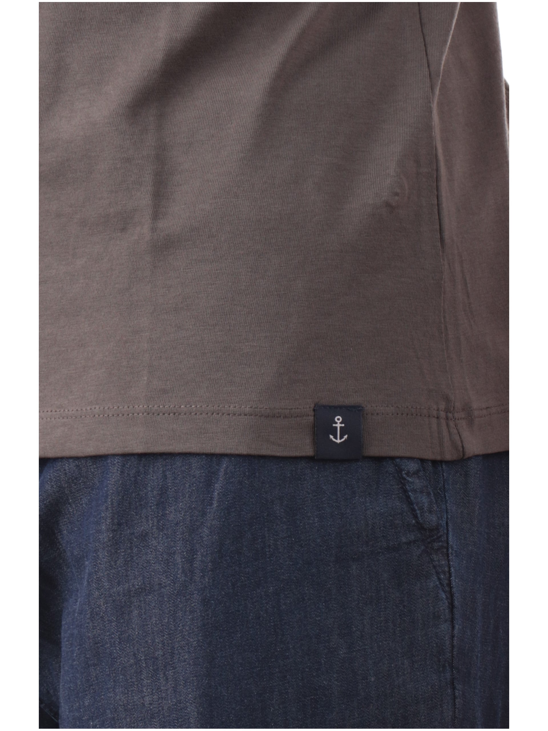 d8f978f382dead1dc73bc44b7106657840fcd90a