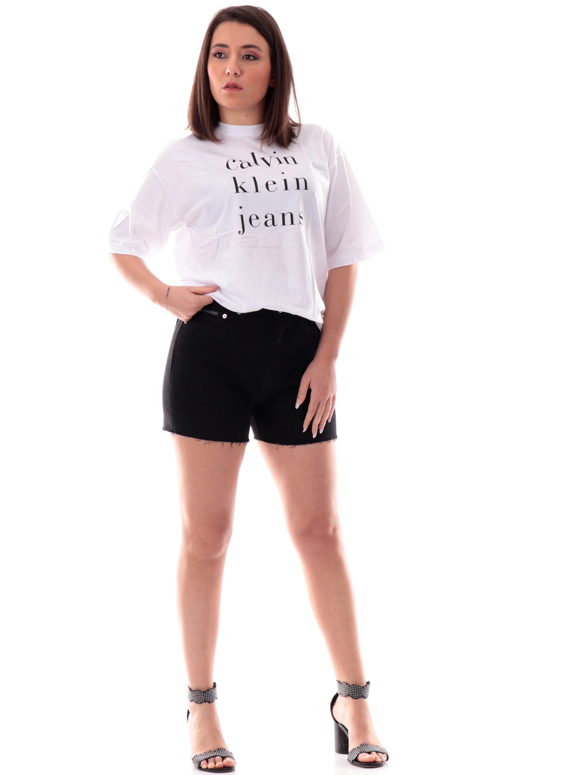 63796d1560674eeaf3af6a57f1177e969d1099d8