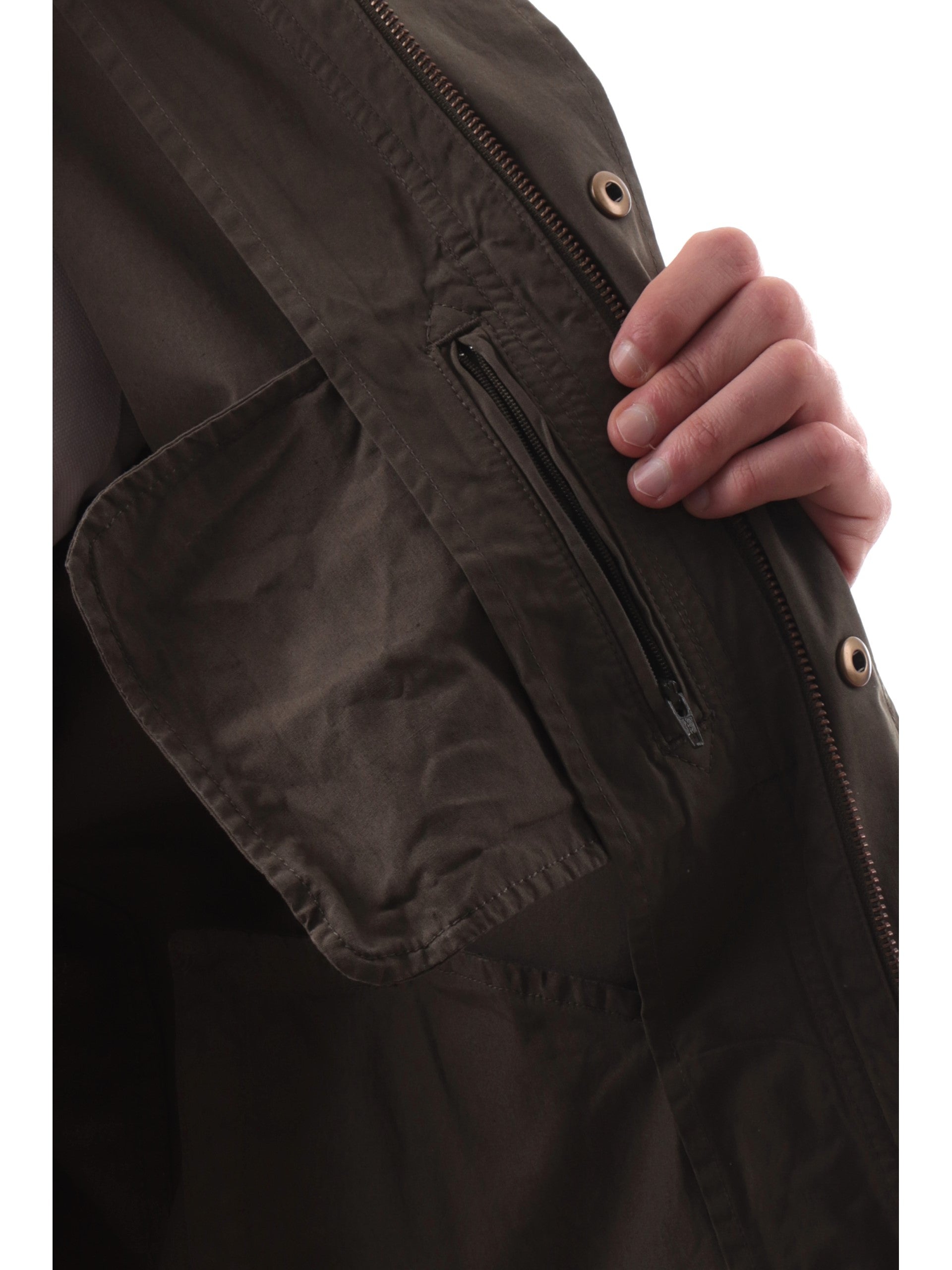 51d8a9859930af55323d656f93d57a4cf517e779