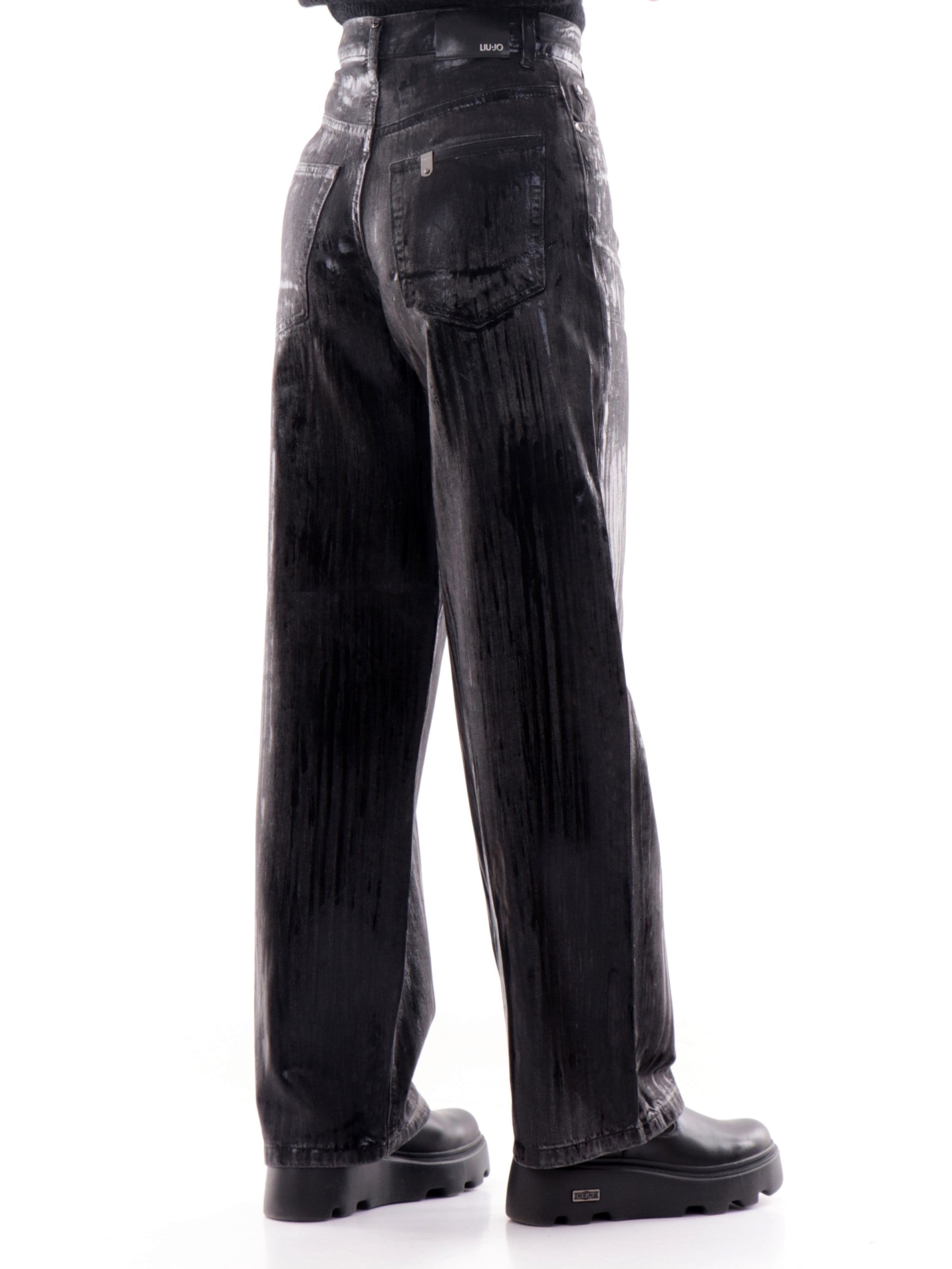 14cdee22858804351143da53cc4c851845dd5c73