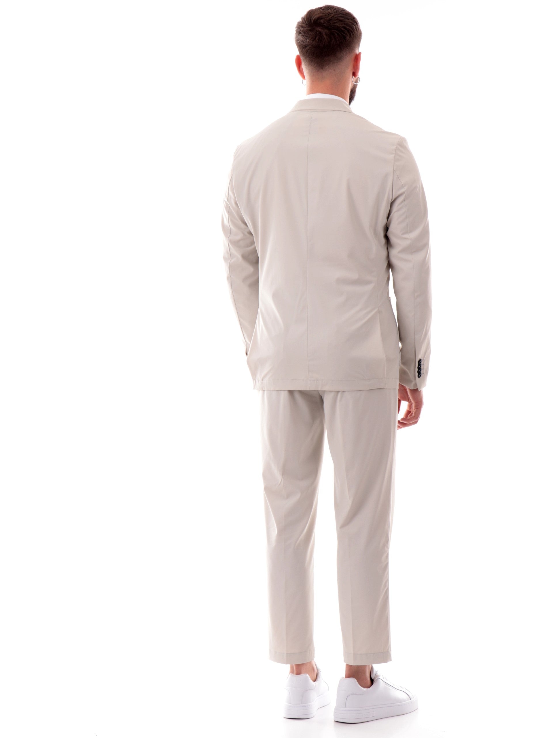 687f1c9d6f80747d399730755db5179585249124