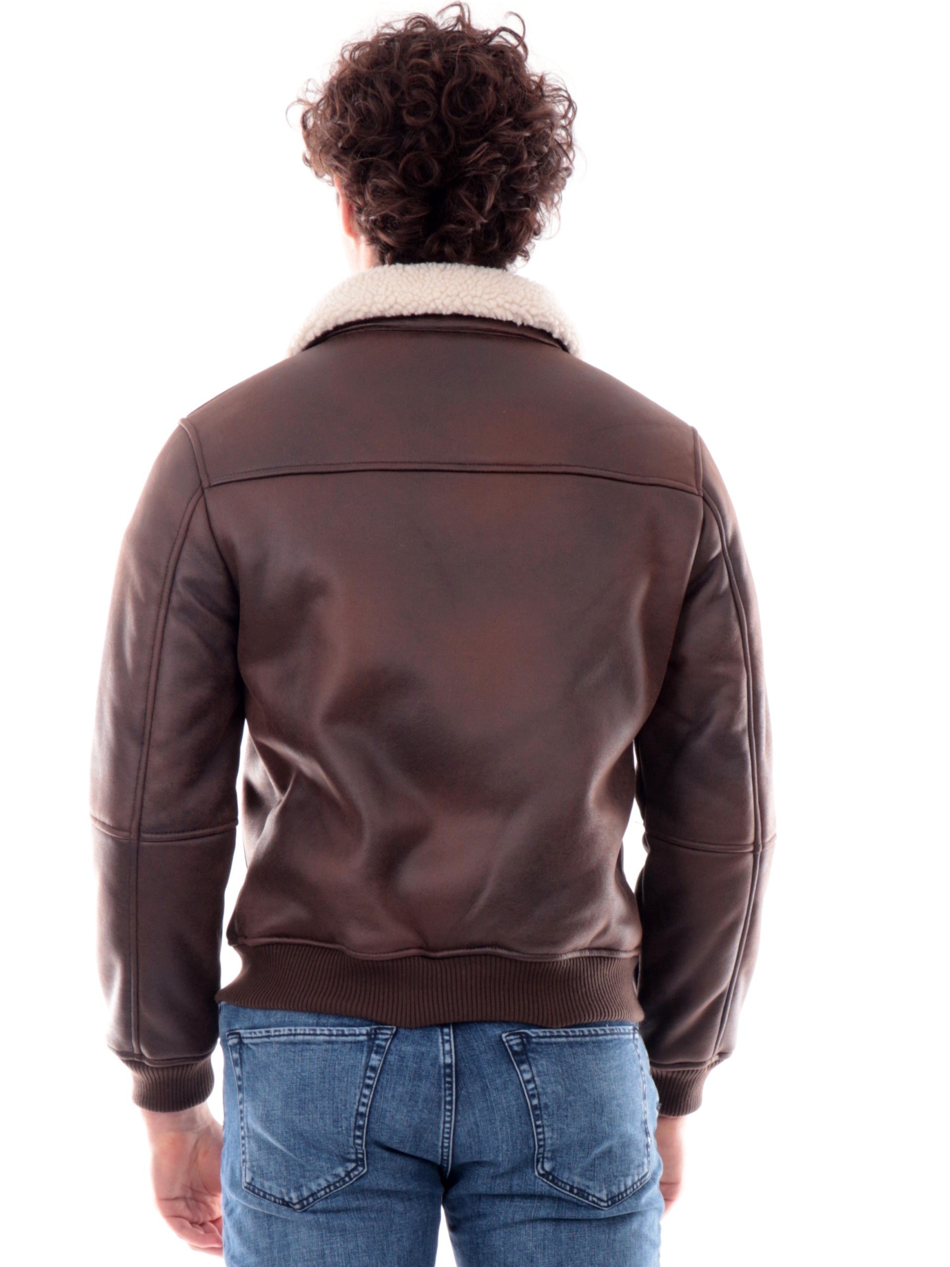 25abd5e9bd8233d02a2692caa2b4f1c27ac76e16