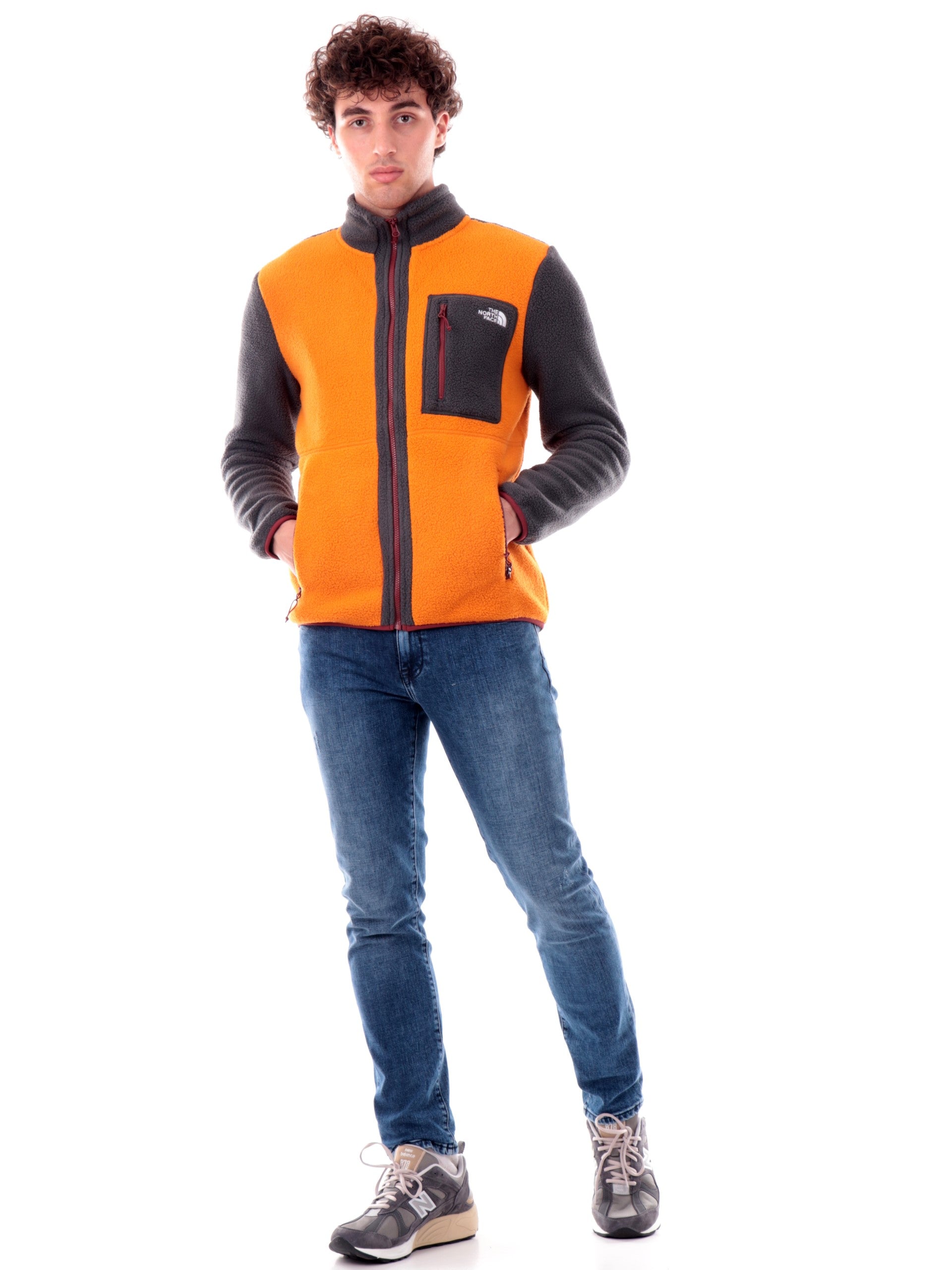 40a0e8a75c079dcbc1eb56cbe90a052df1554506