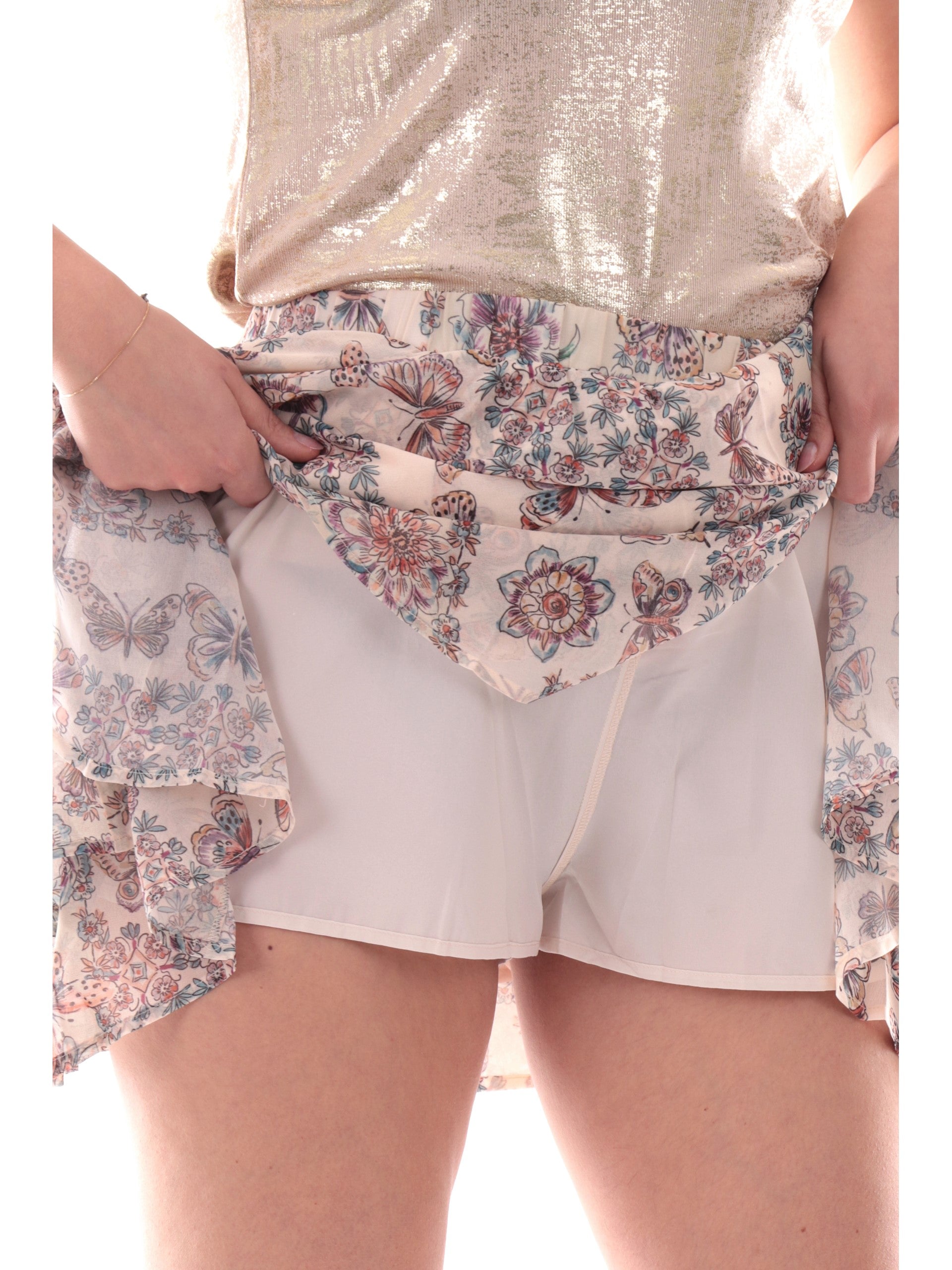 39b0e0732c049bb747b4b787f9380ed261d16962