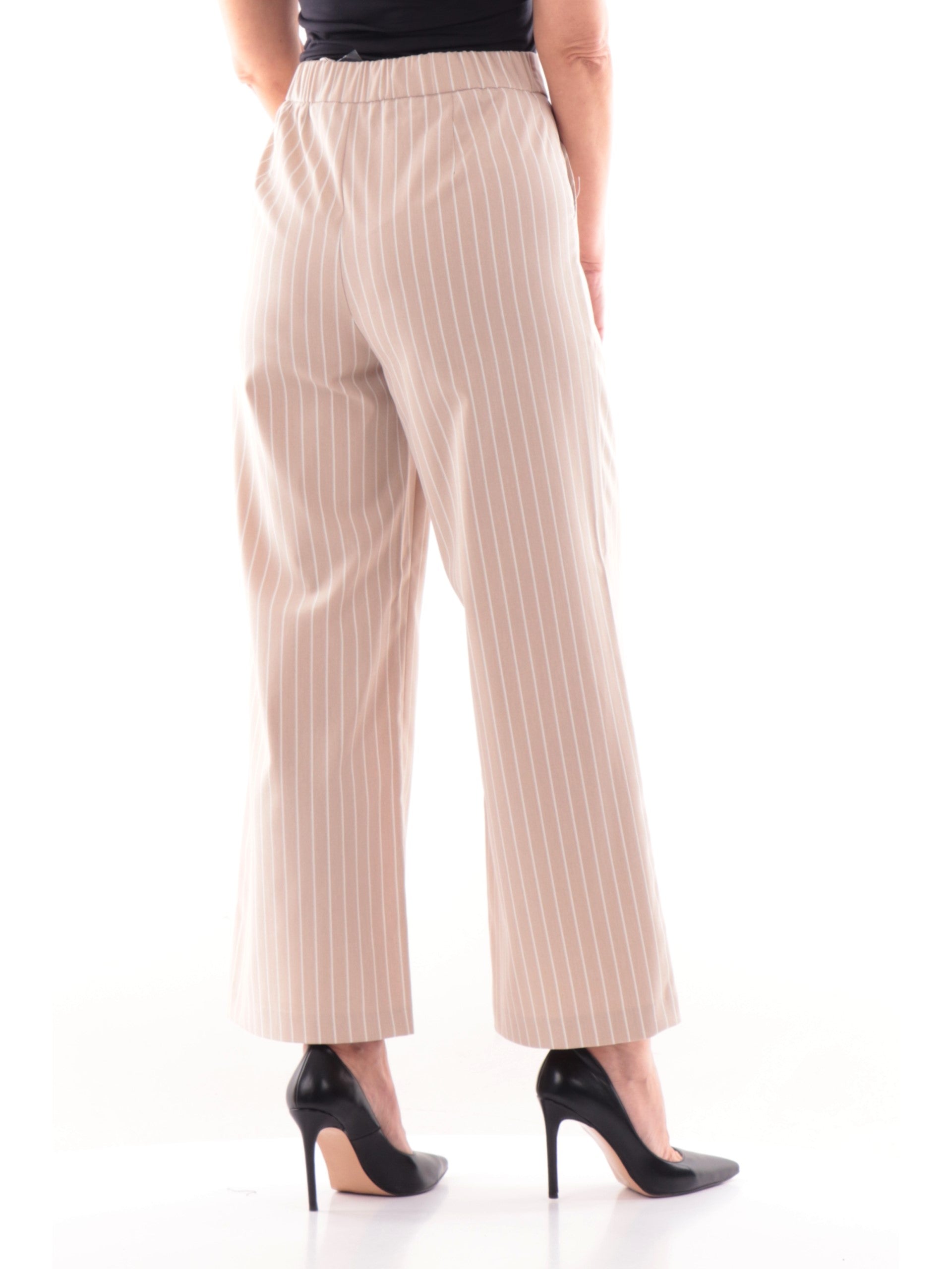 0976b69d9bc62f63a93f4d31420d11a3fc97ebec