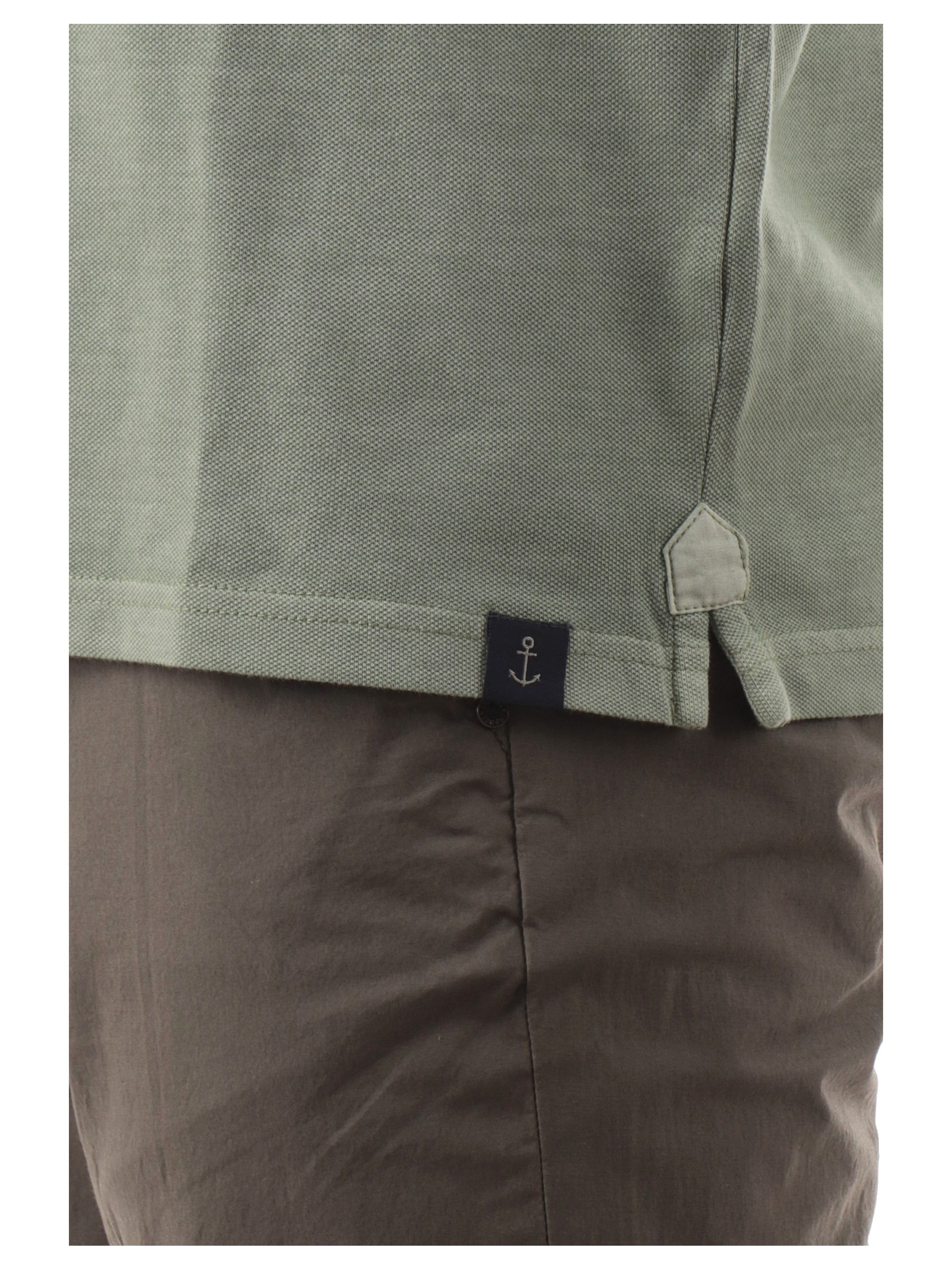 8ade6e74ce56d2bb062aad5e7ca762c3c9bfb331