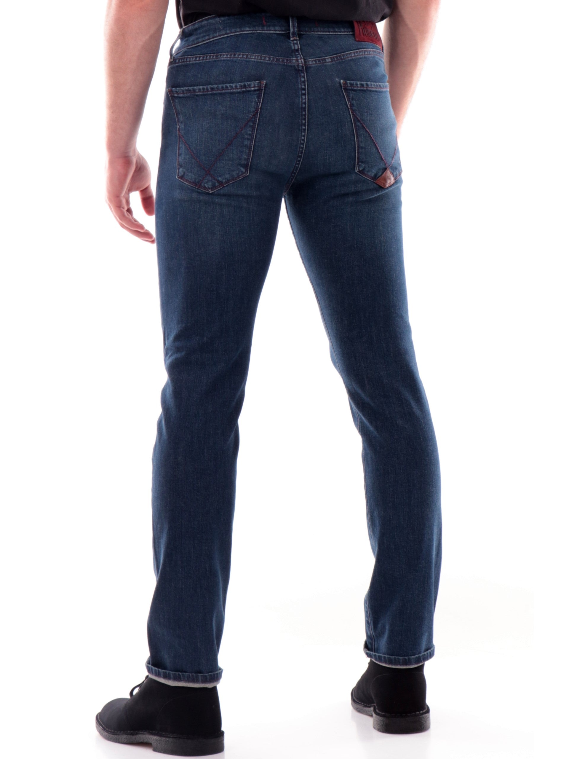 4bc43cf3a67a4df6ce37fddeb6381801455e1973