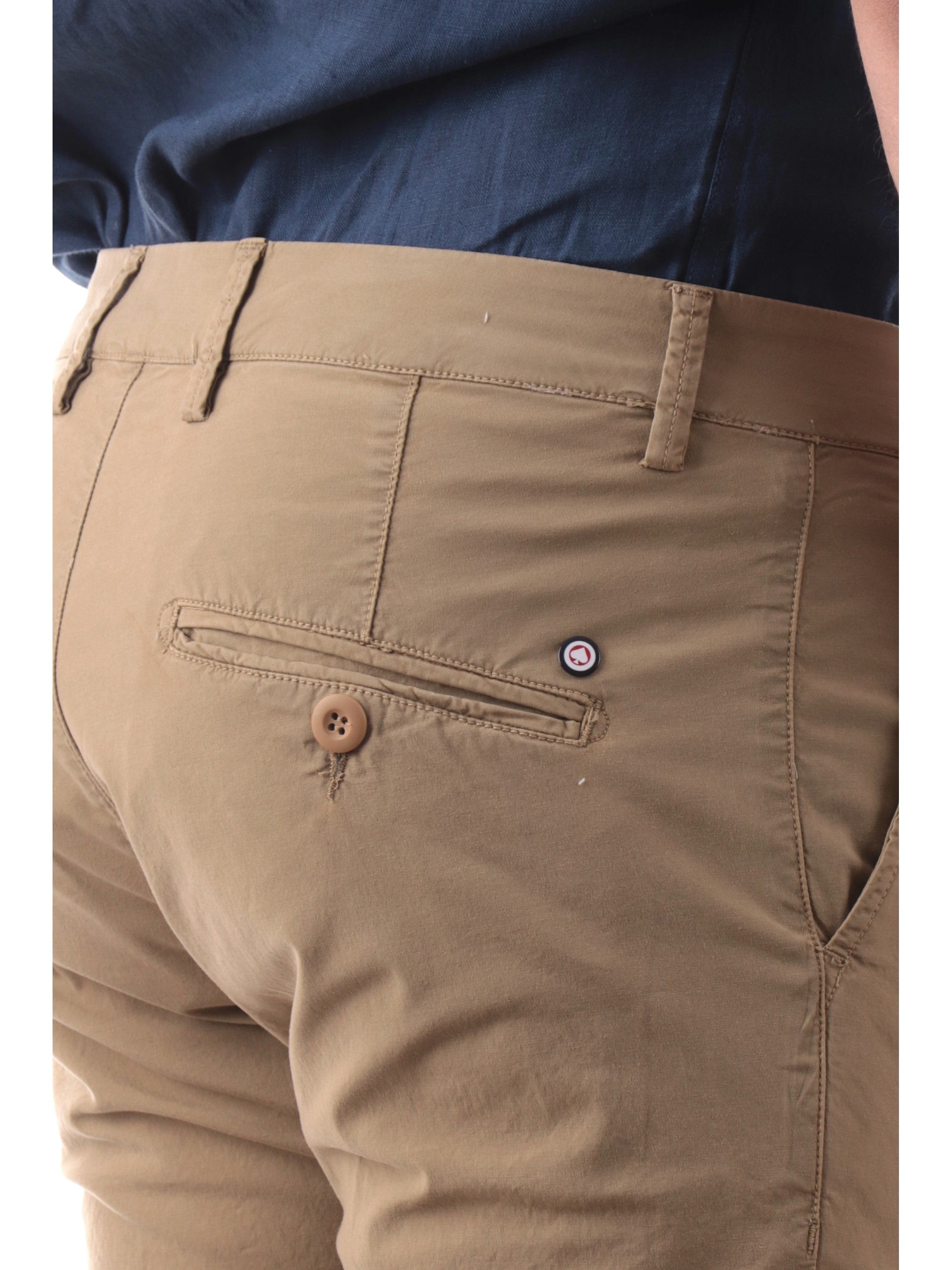 3773d6b51910a274235135d3bddeb0966ab8e335