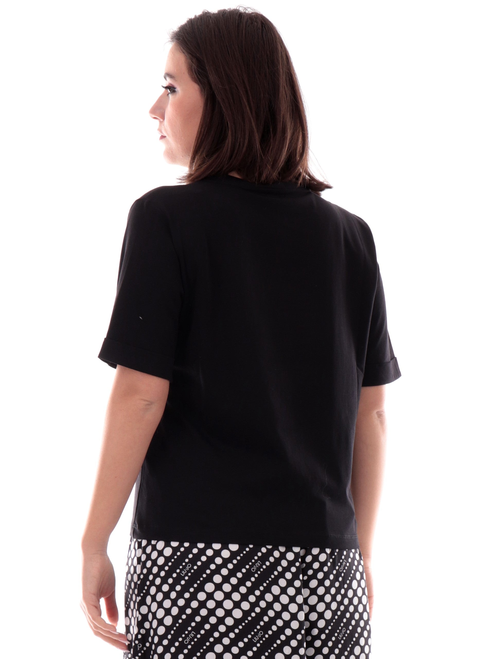 3bd635ab10d444aee6b5bc9b48df9d8bf8c972d3