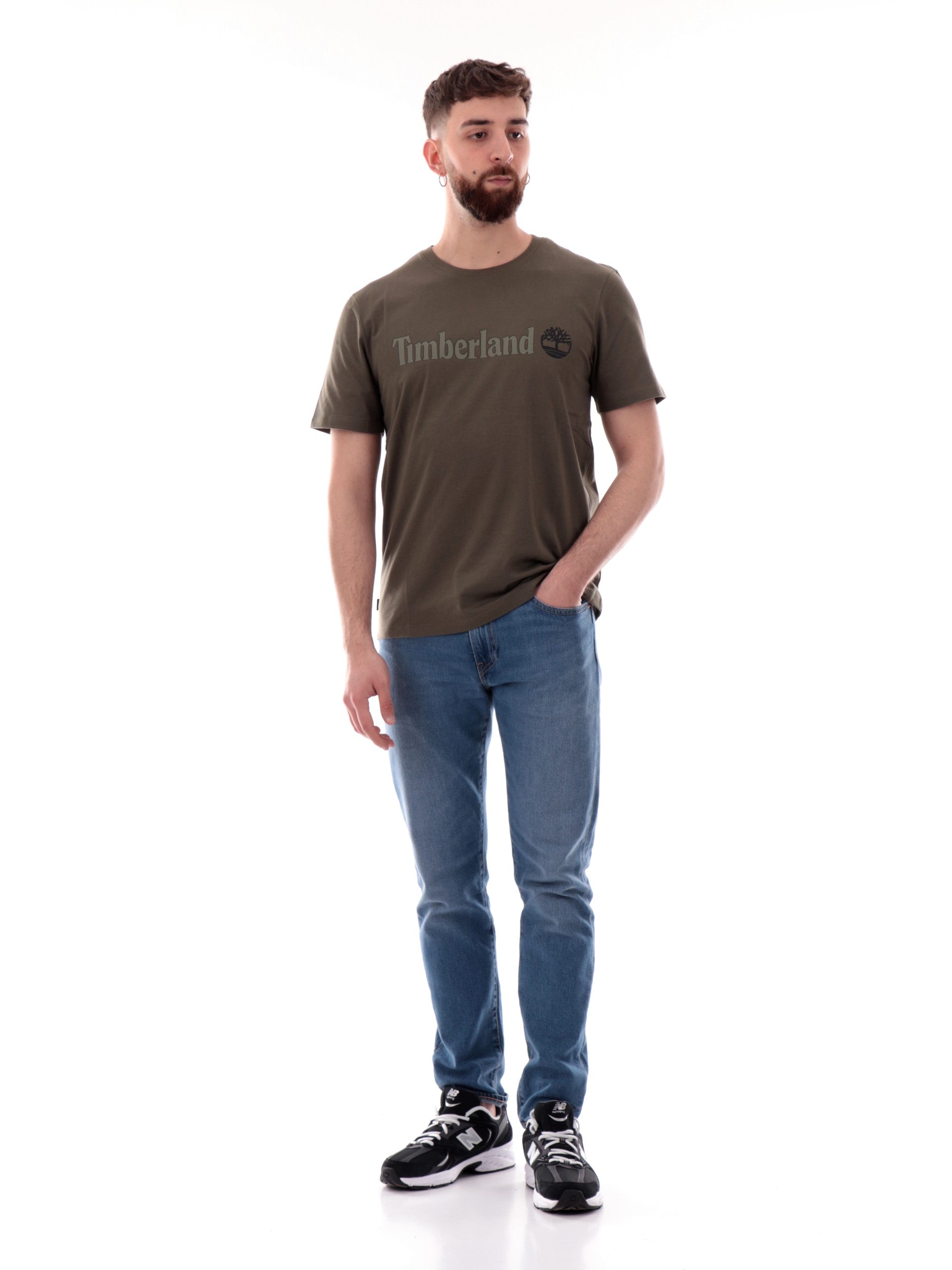 15f579b3fd7ba216e8f622385d4b677b3a56a194