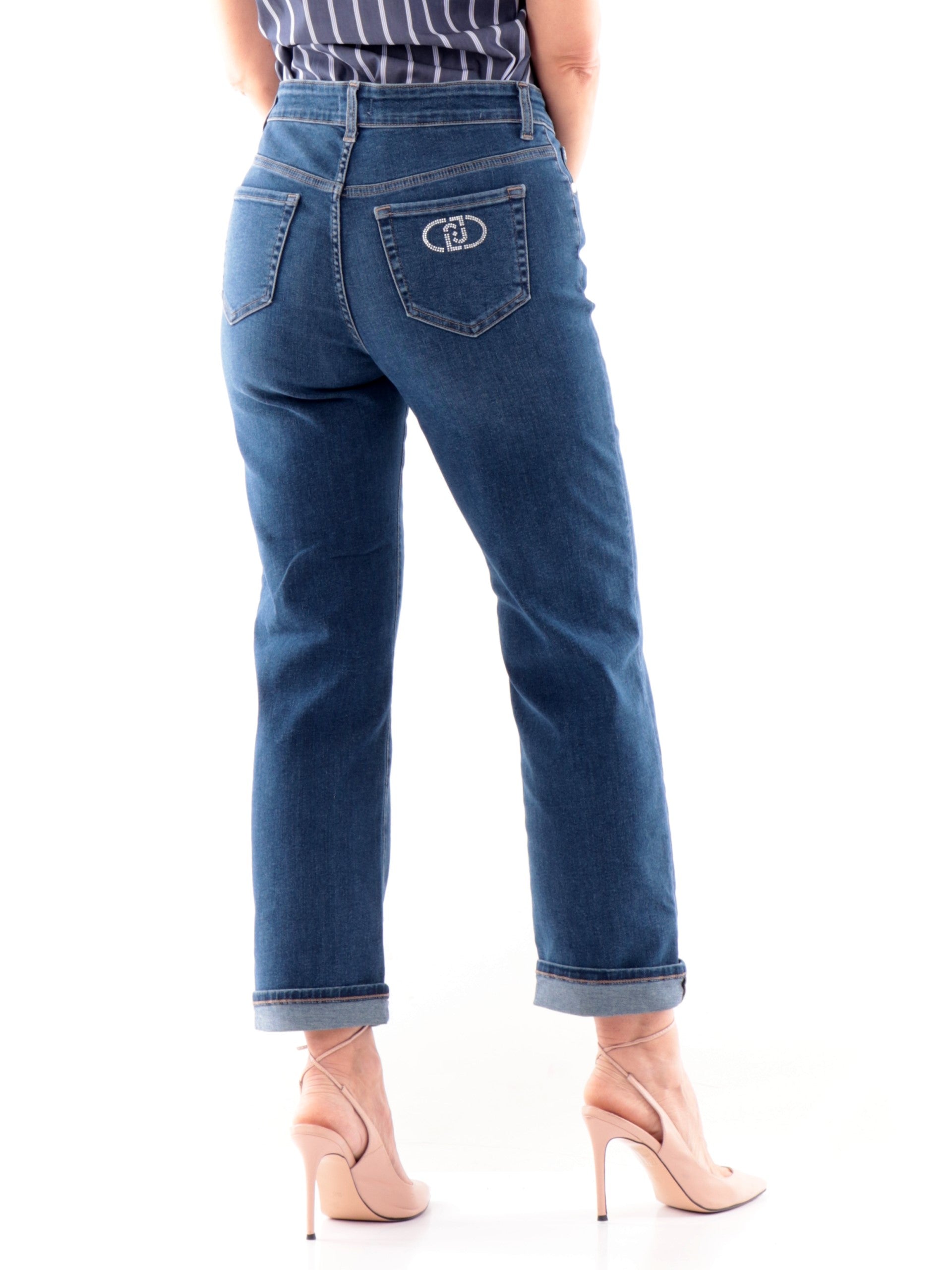 2276a2a140898e7212d126d12d2a2acabdd51c22