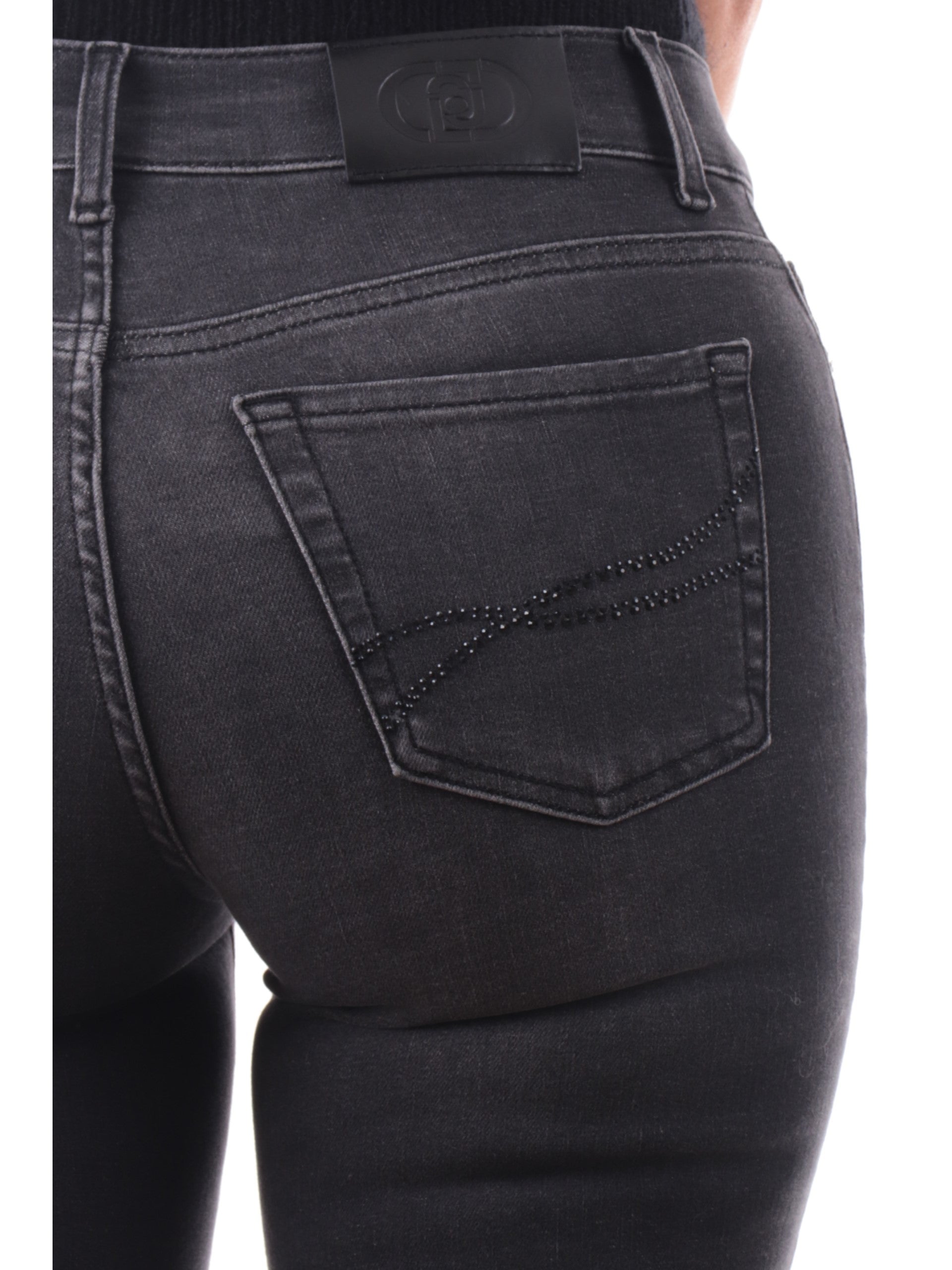 f3e258615967814dd4c6e494530462a803d11930