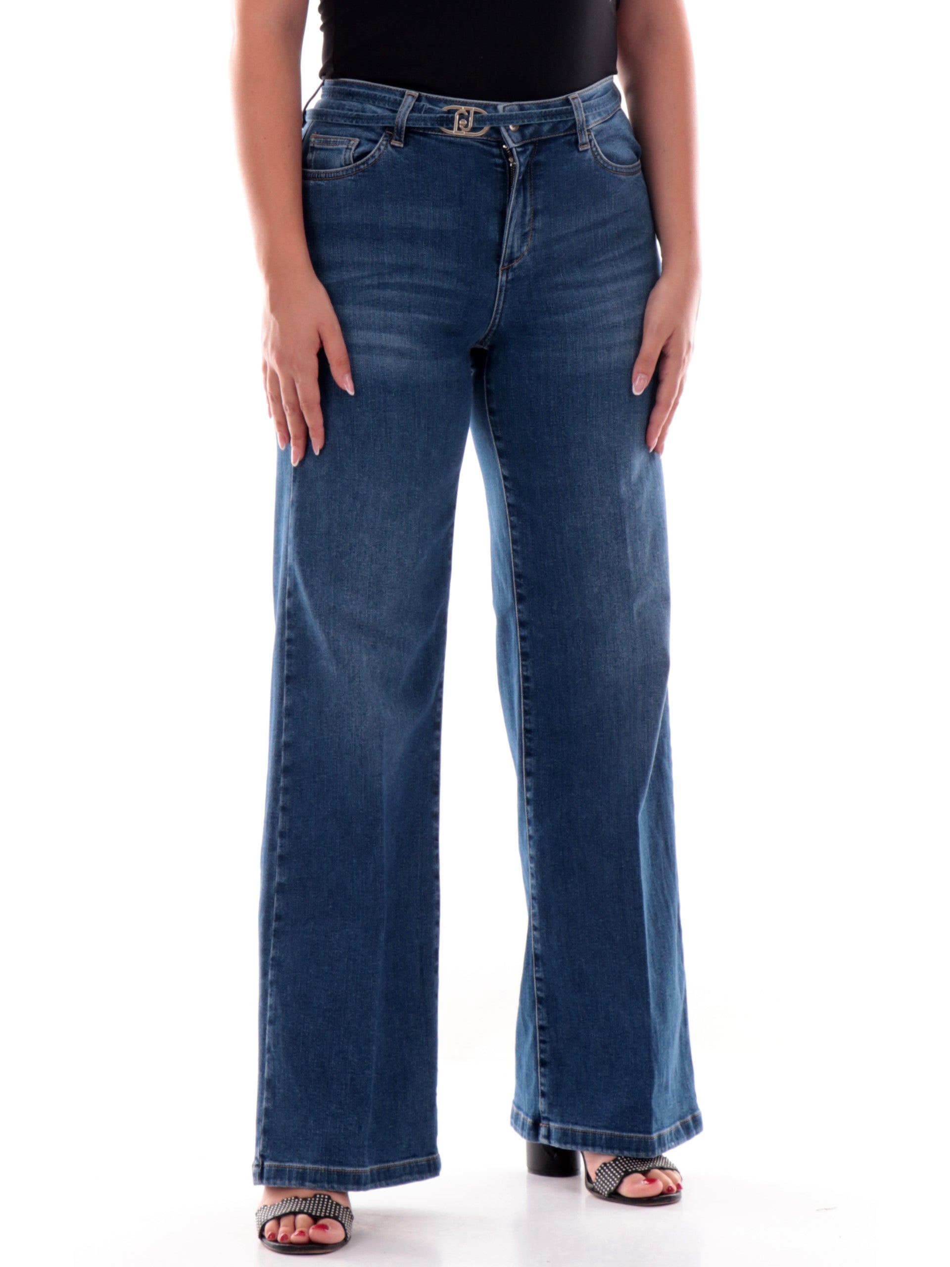 63c44315d2512c898c9f5d69ecb1e80b00bda657