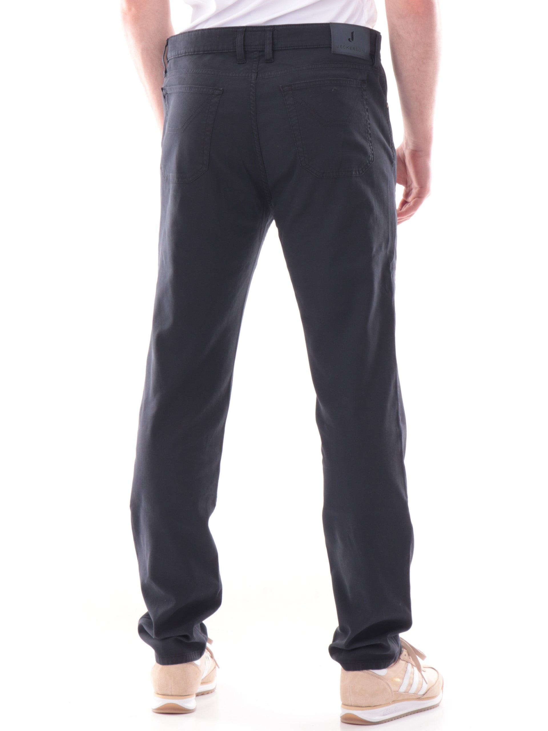 fe2f934f805d6e428533dac85d229d985db754fe