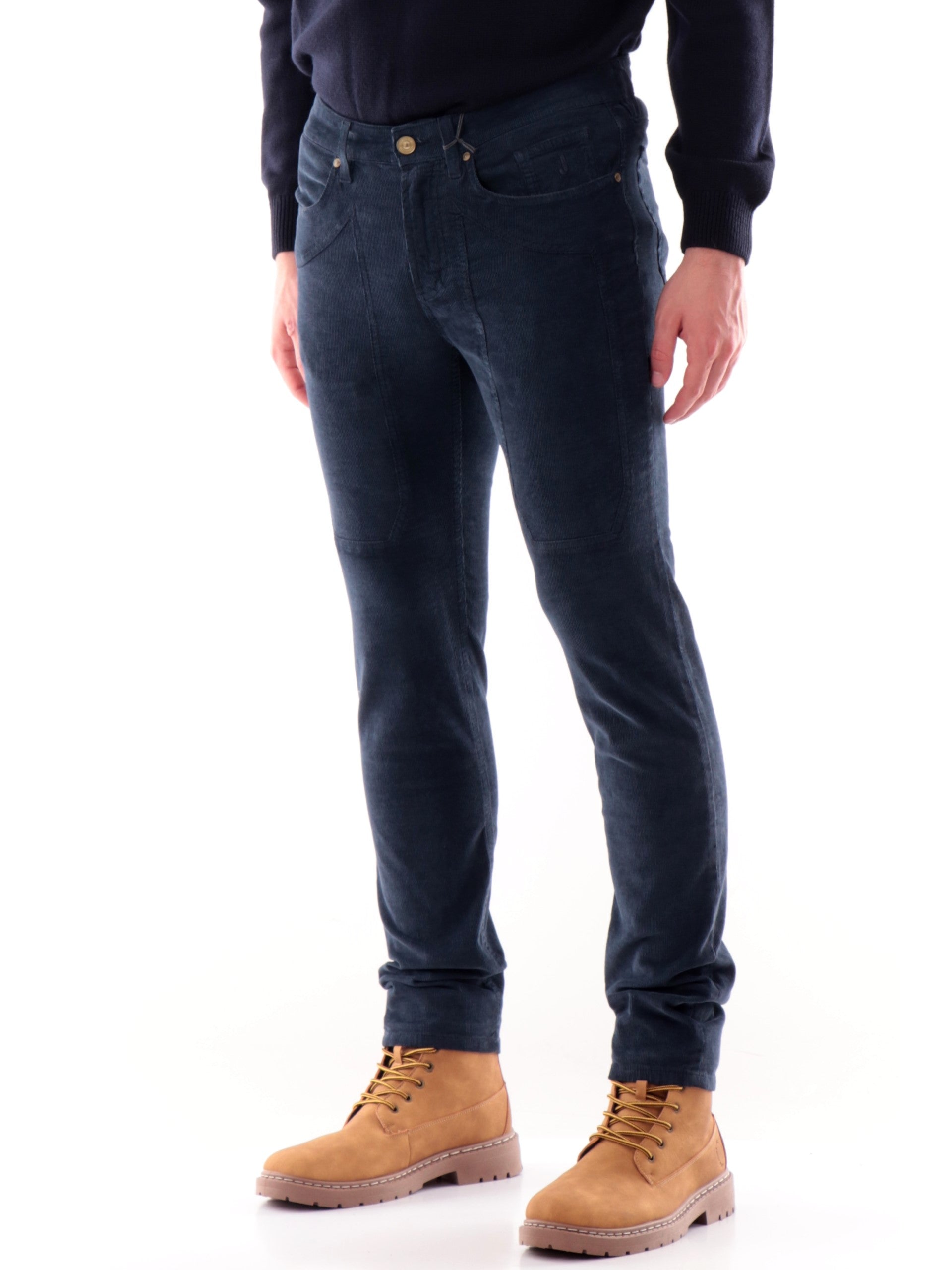 afd25597cc307f8e5d090a5f8d4c00b8be2fffd0