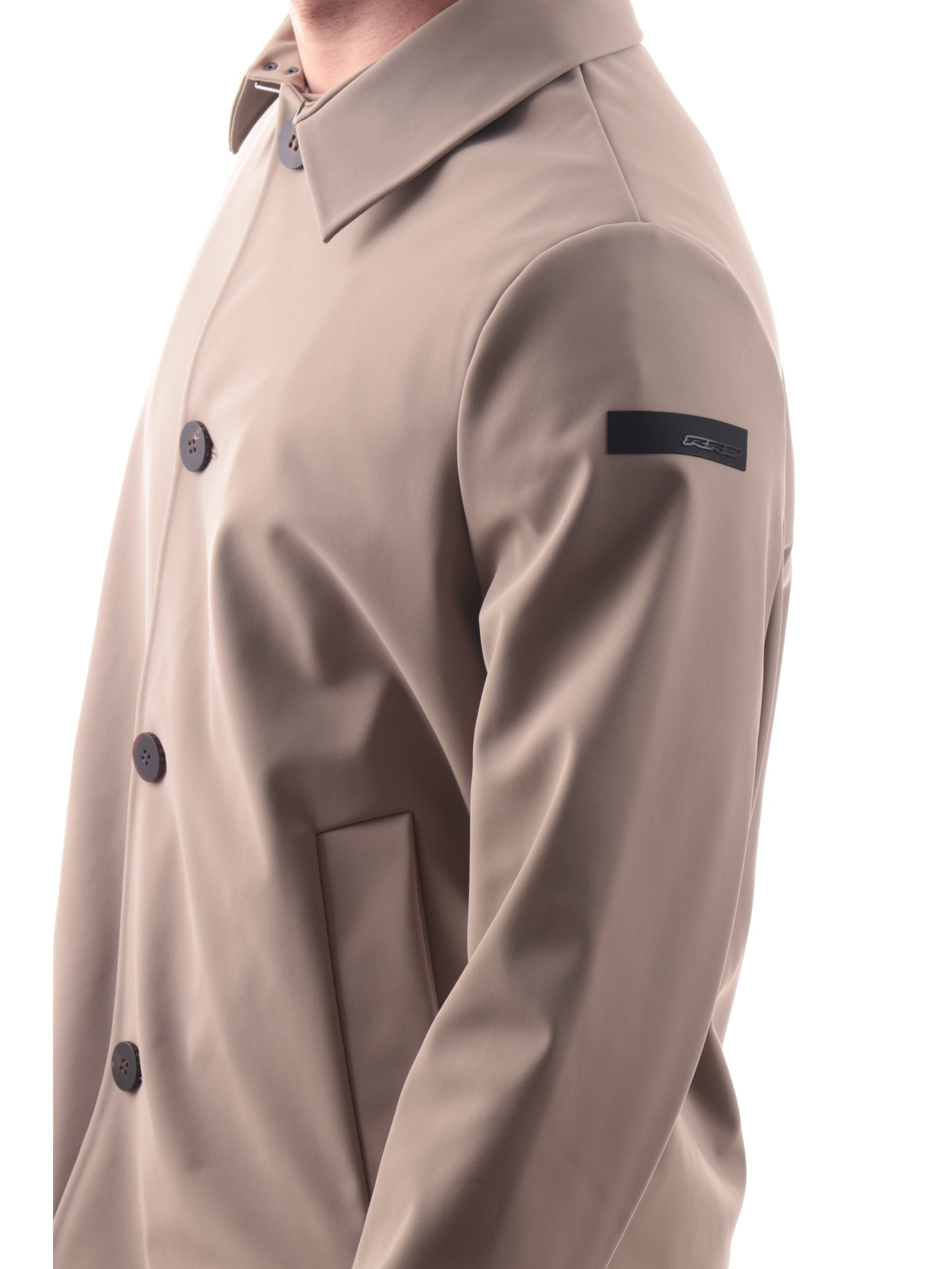 39d93f195b5a4276c2647b4ce9d8f0e160657929