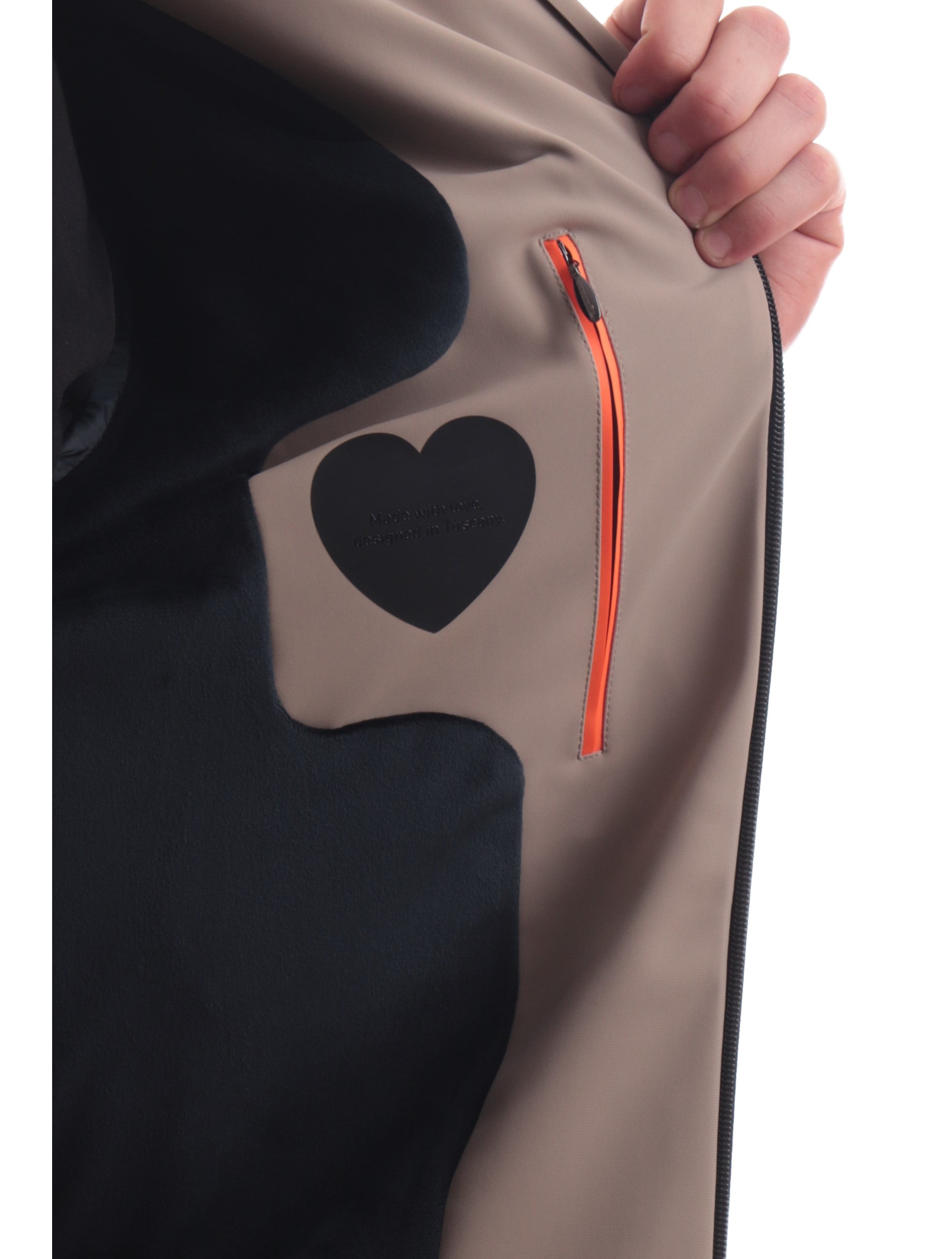 bb485a931a389a0a5b2e5ed53b218b3303280c02