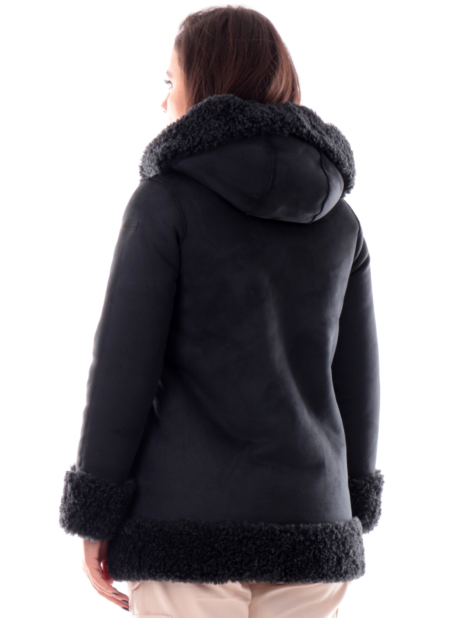 c39a9b50a681f215dabac8f639e95736d496afe5