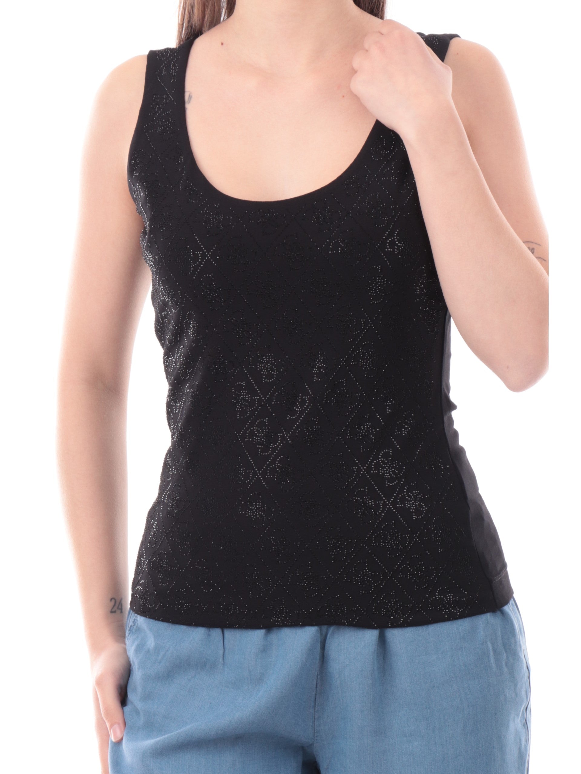 6cbbe2d76e8012c3c4eba0b13e22ff8c1cac2996