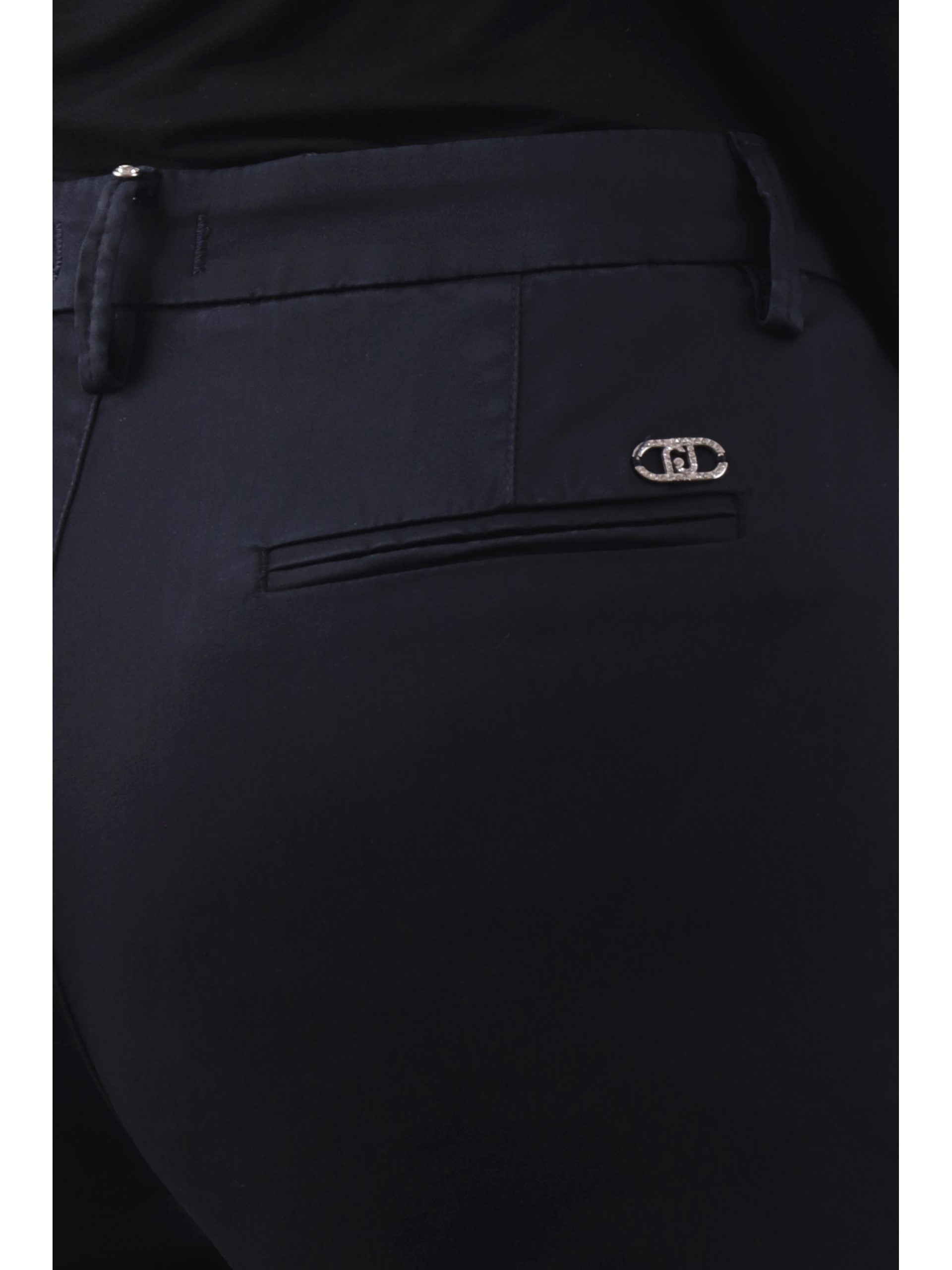 84f8b222d8bc4182f20a857bca94b9835c4c92cb