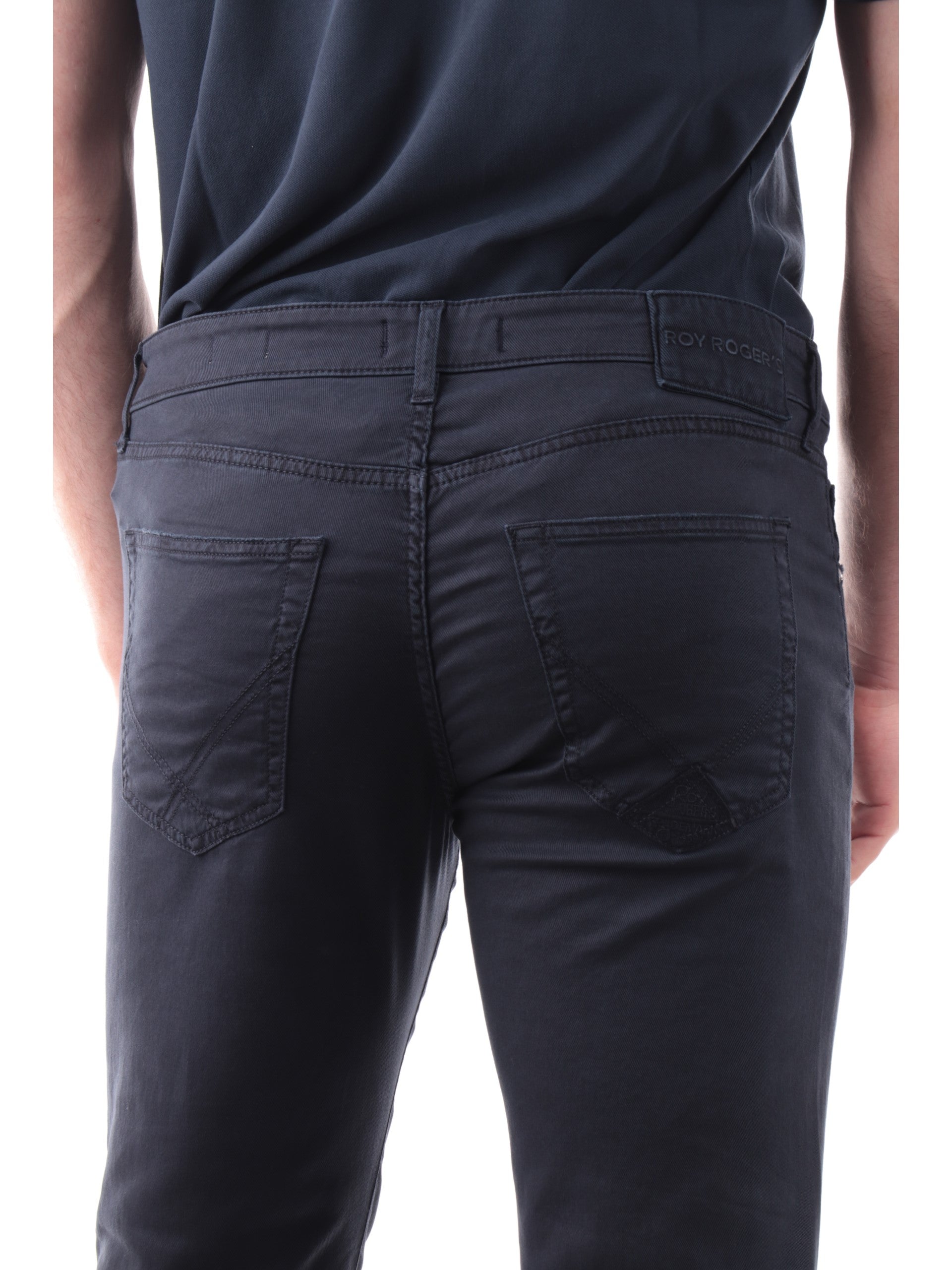 130229939fb5115e57a9c78d84659af7f6d43f85