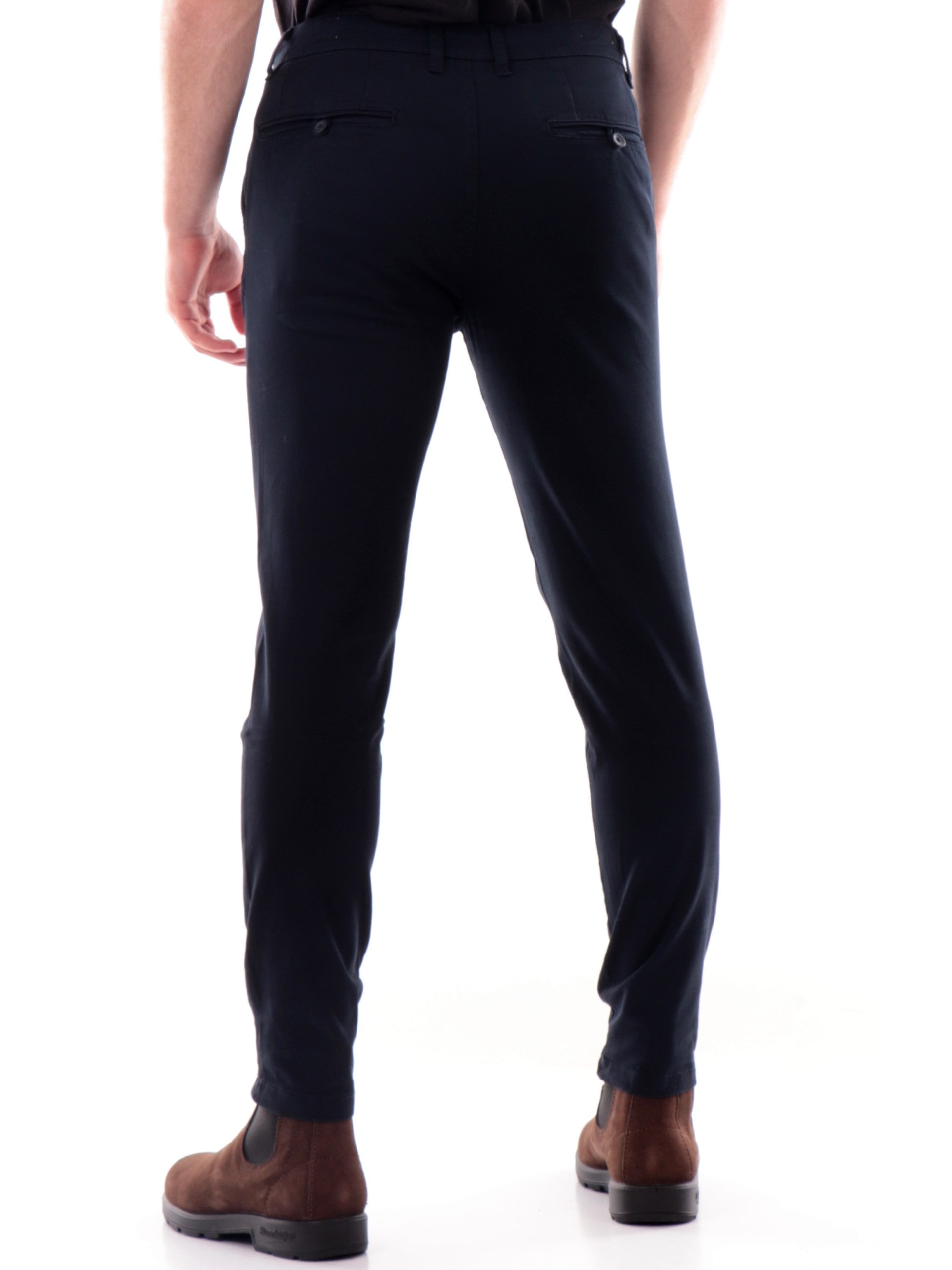 a99364e0d7dee3b8c5fd8bdb289b421f59ad067a