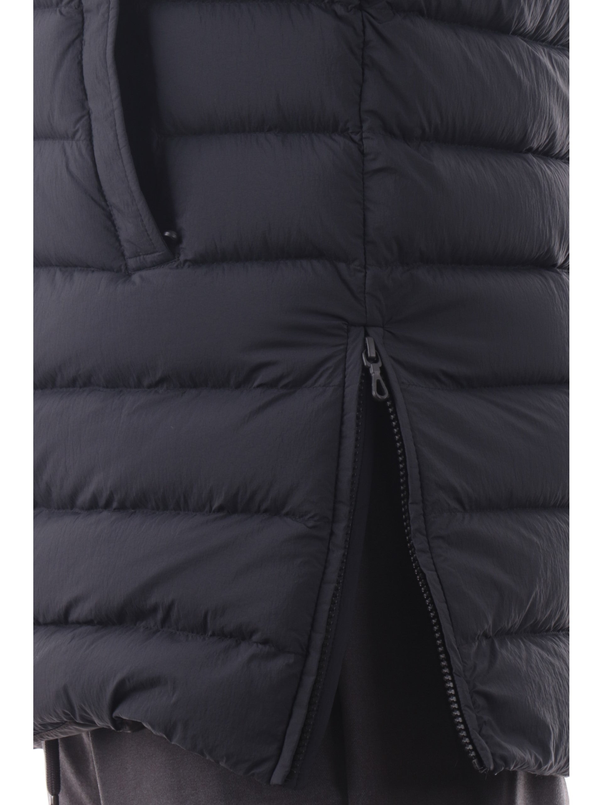 89a273e1851b6e8f90a024d8a0f7ee0230717437