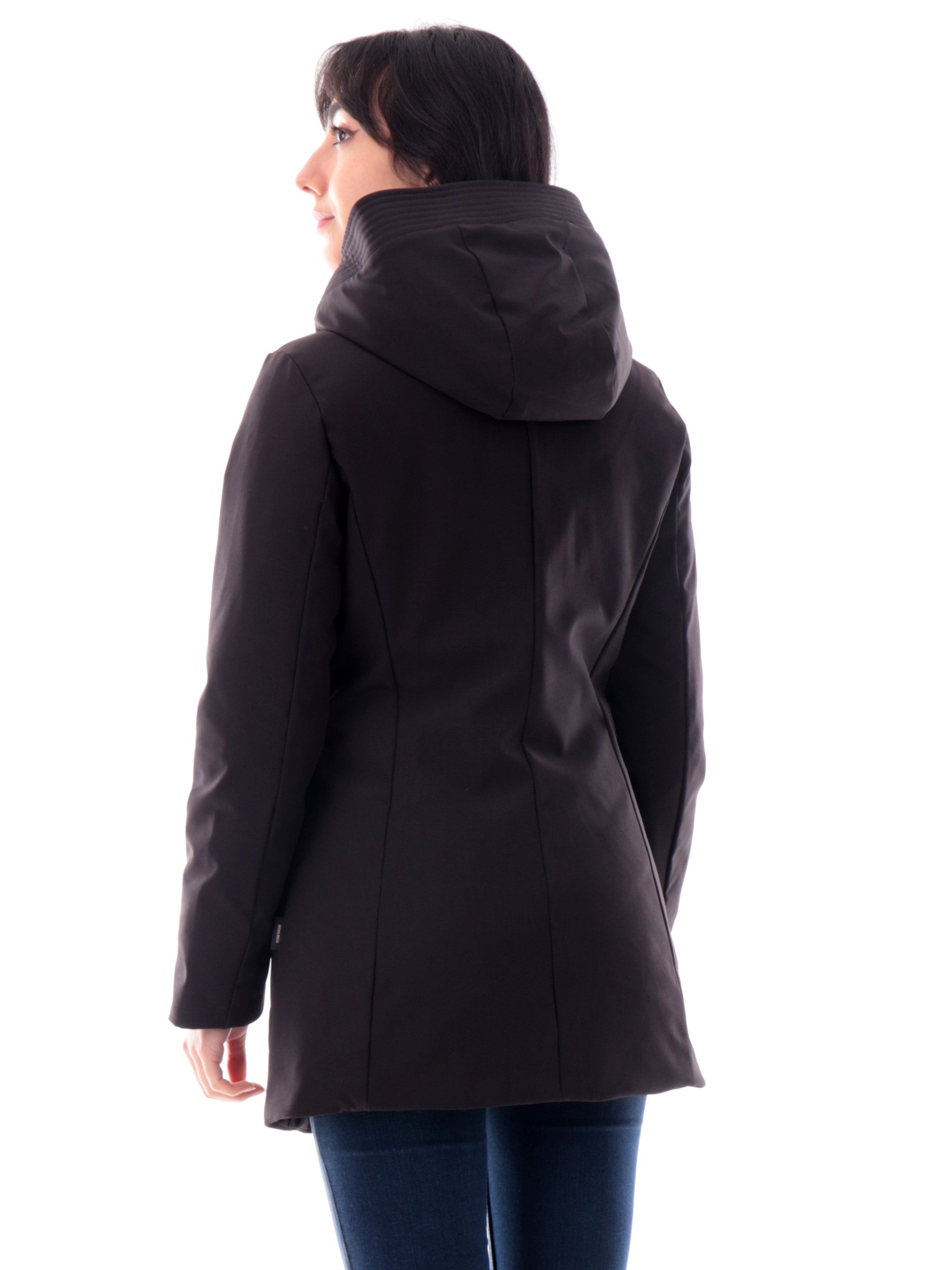 210b9d708b037b636fbcc27680a366e7781d91dd