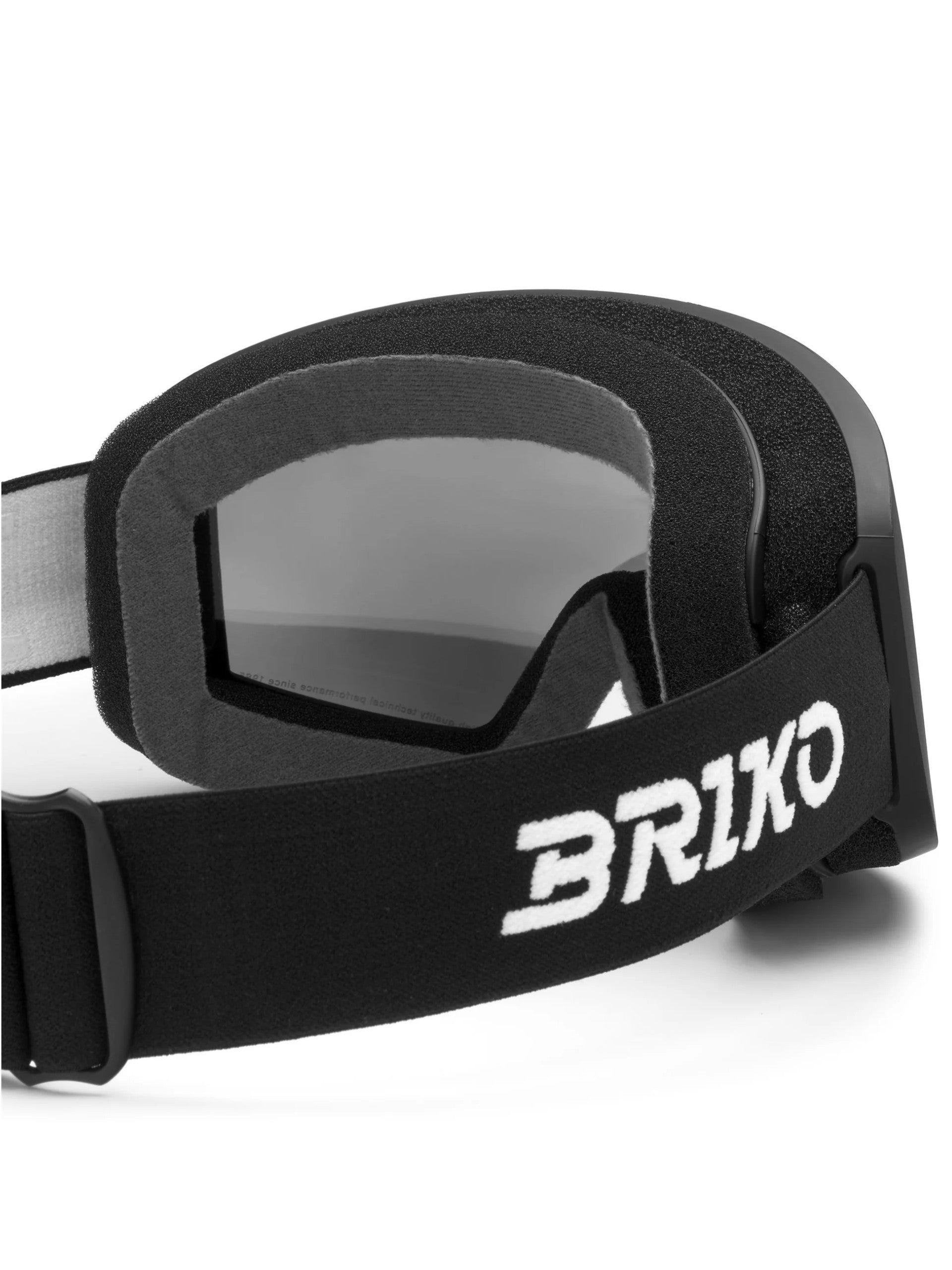 b8b8c9aaf4bf676057514f843b80bb1e66220d16