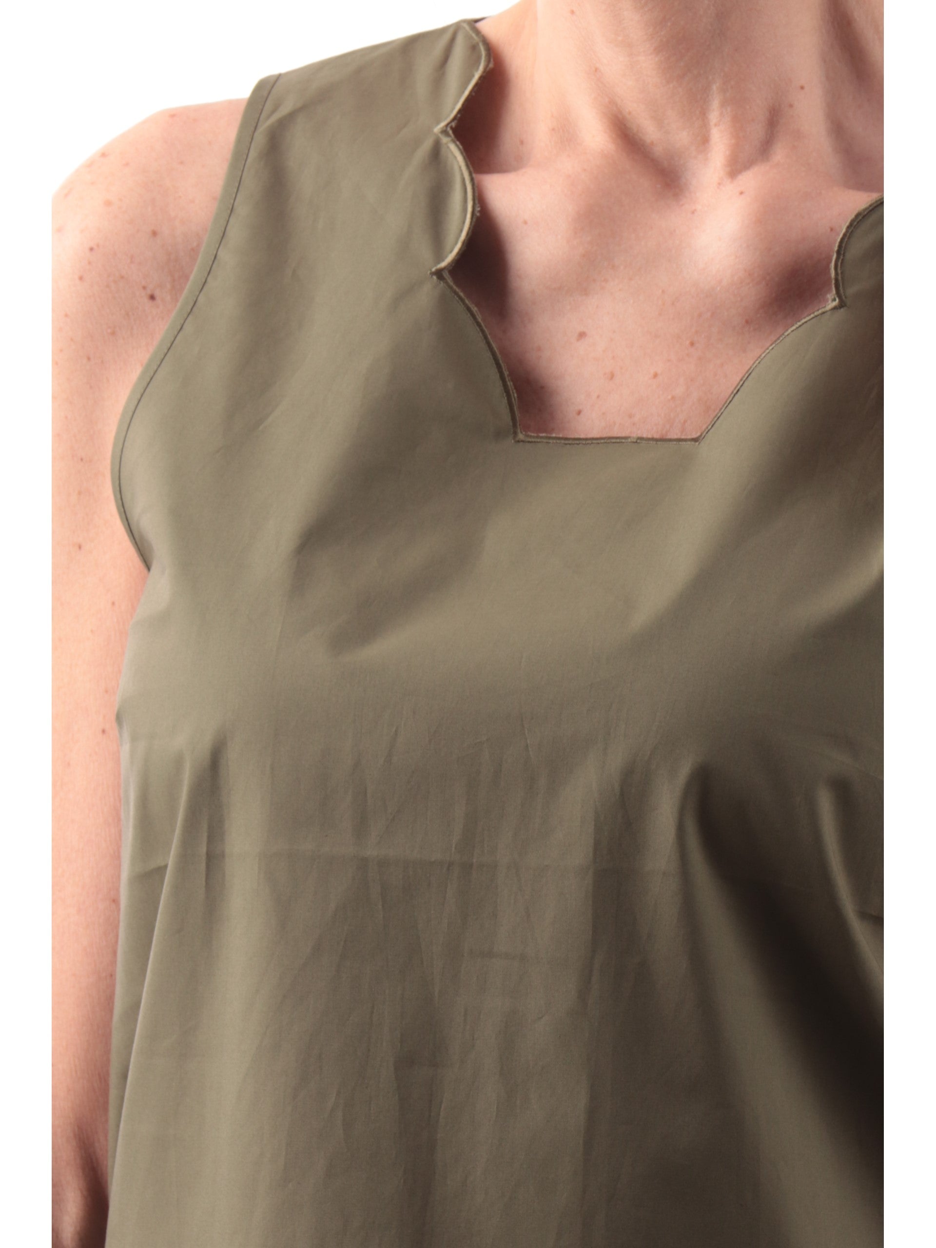 812585f9ada2f0b13420572d6403c22b5c38bc10