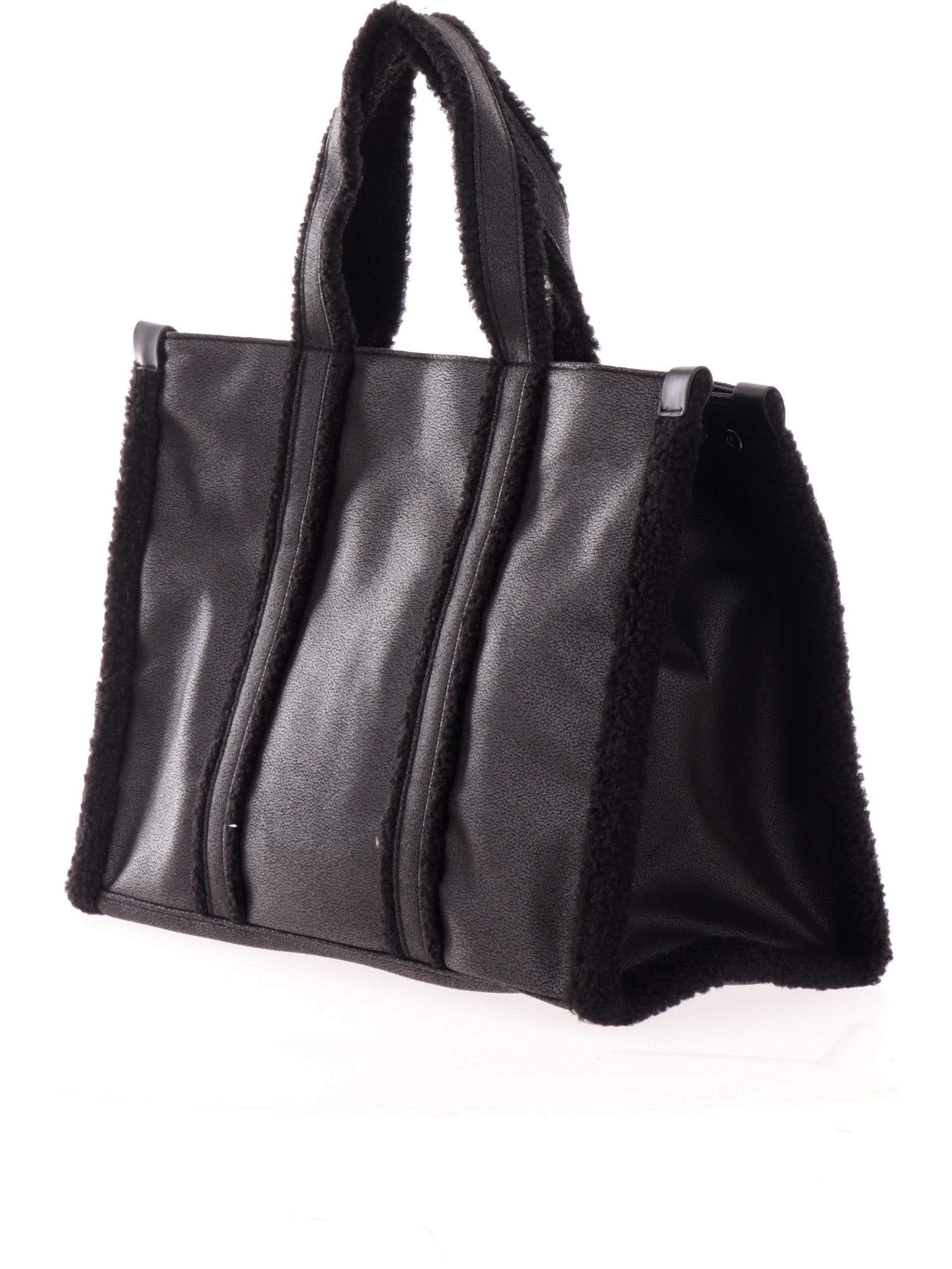 81caa1f6fa312ea8fbf9d3e3c785d57fcb4101ae