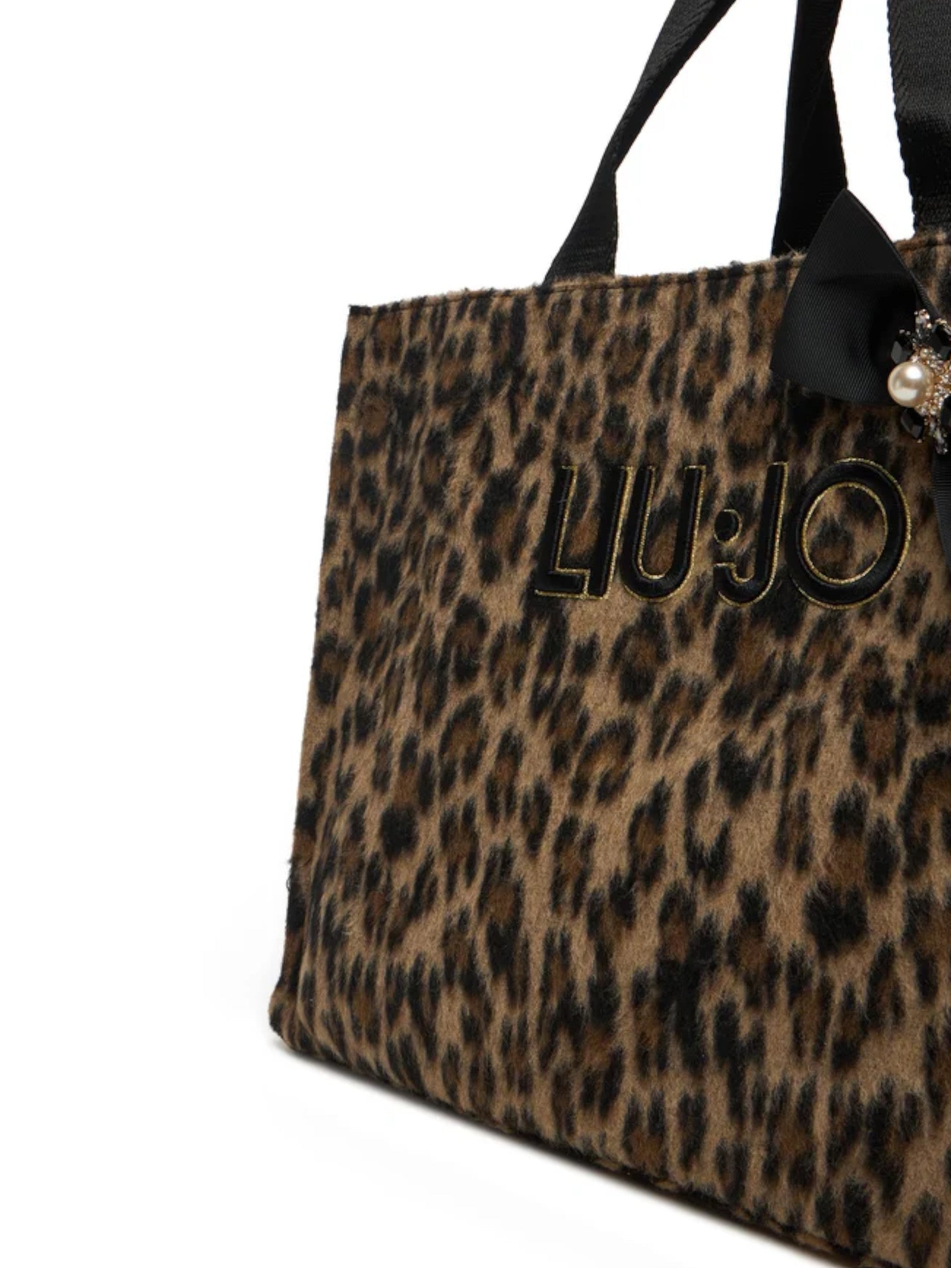 a9b573c722e0244f227a3e8104e9823ec33db793