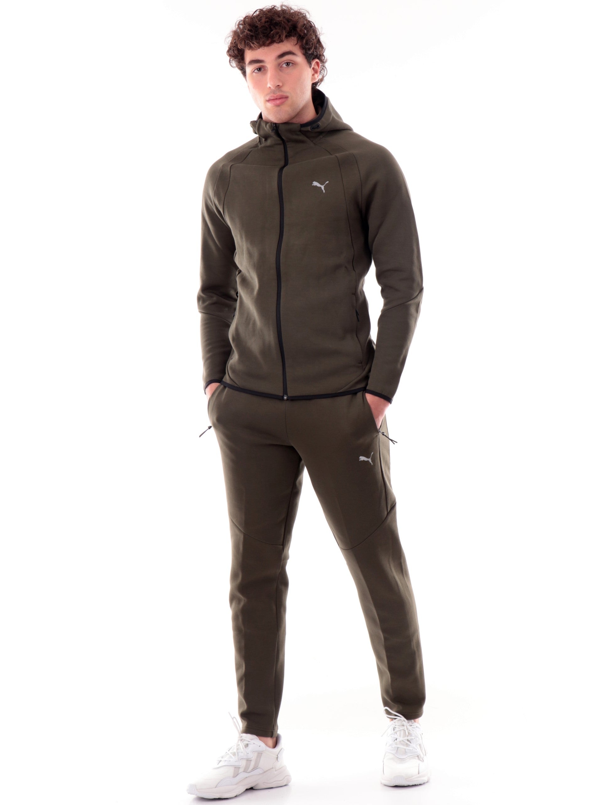 8c12fb38b7874e77a6eb3a8196a2e675083e6dbd