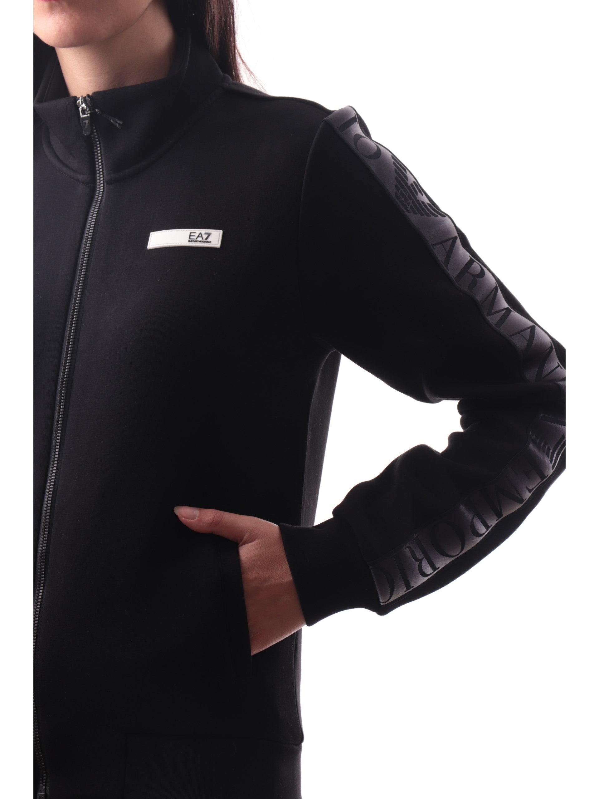 6e45ae1551b1d9a7d2d3ad3cf7c4ba99508d5e84