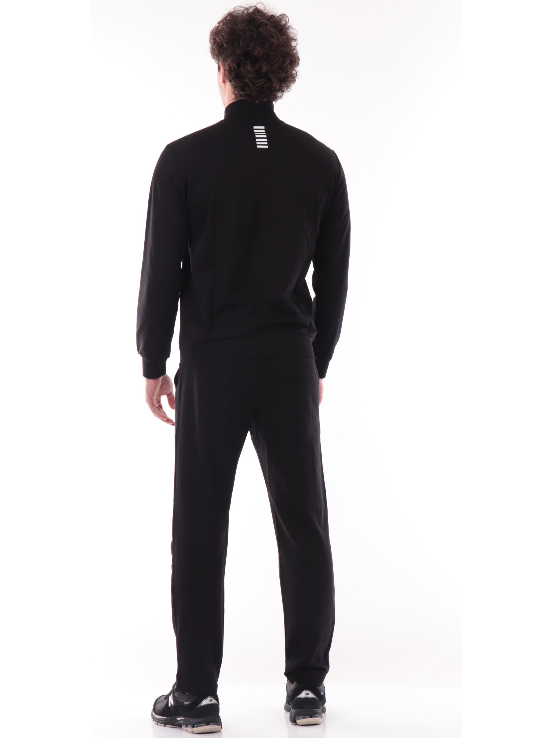 95e4663e6a592899b19bfb77cd9687dbf6e5f5ff