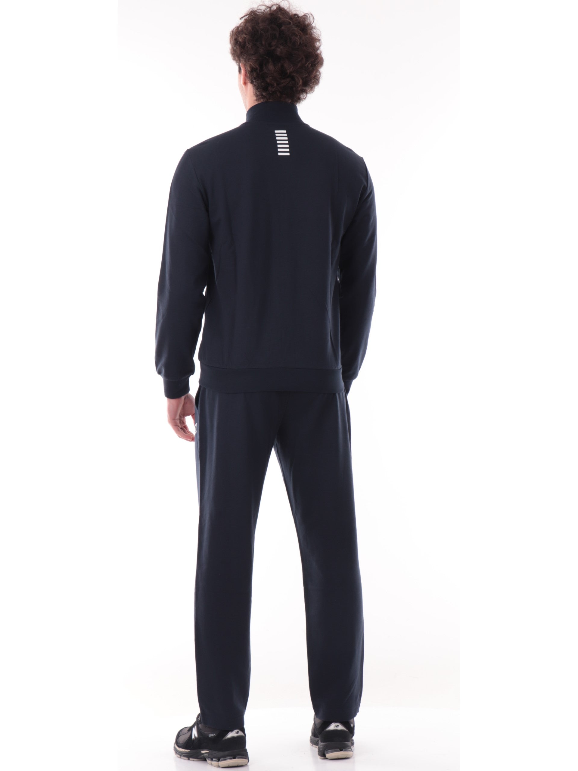 ee7927c0c6bfbc9199e62cff08c3a0151416cf5d