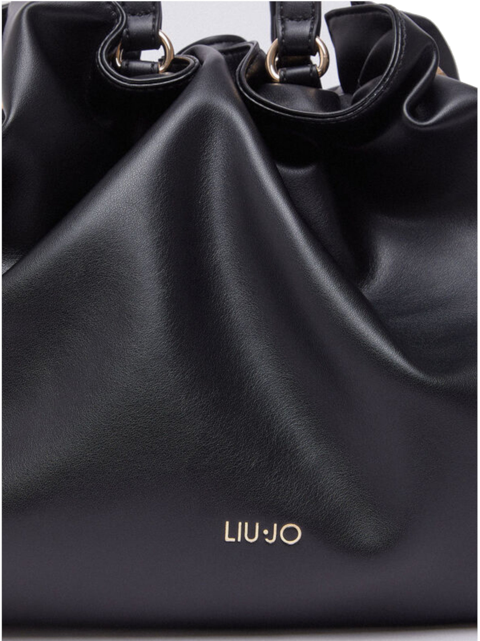 911d94ef326cbfadb4299bae499975b5a205ba42