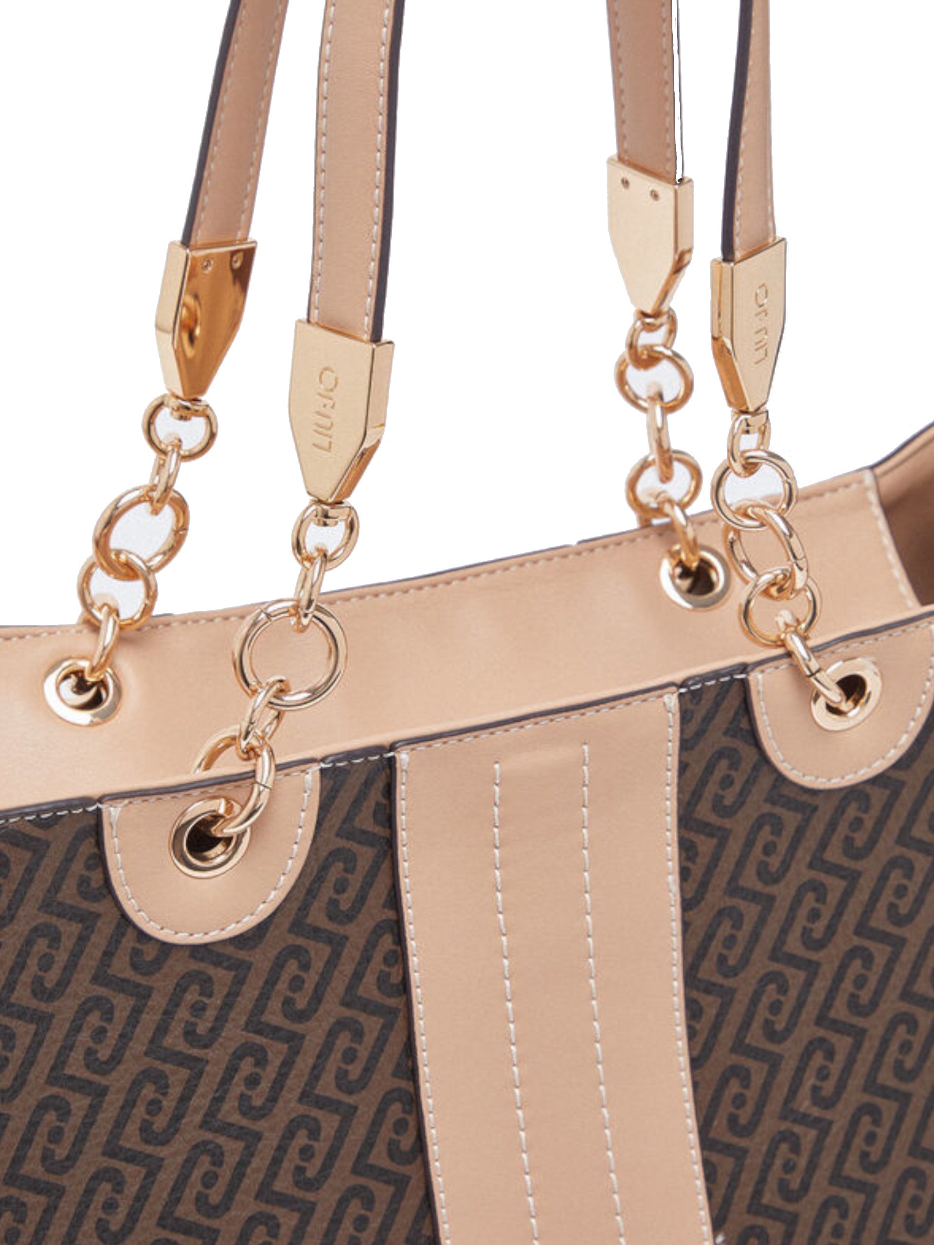 24777e0dd66952cf80126c9016389c3d5dfa3adc