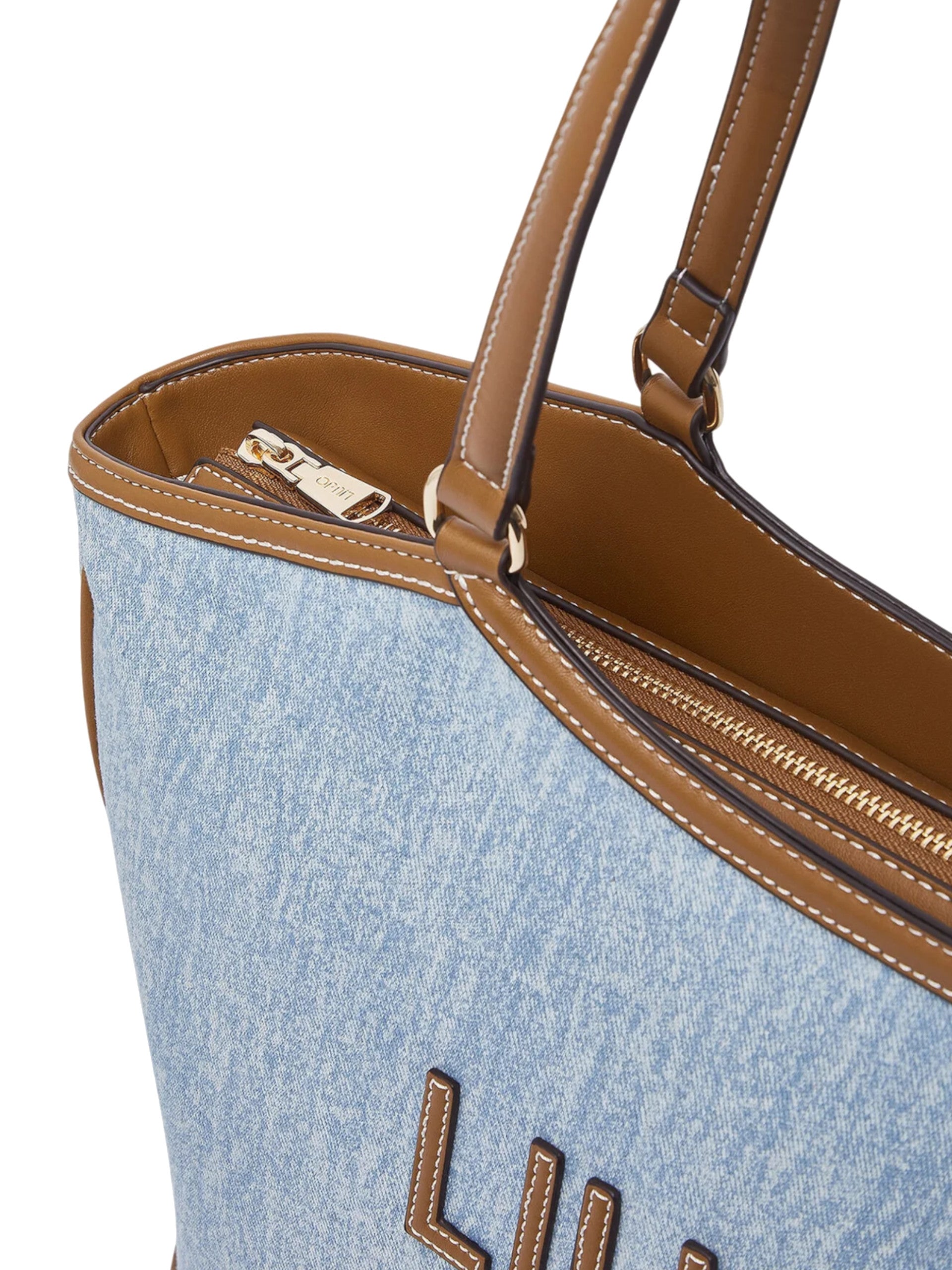 88b63c61bf2497b8fae60bf906020c721f9c64c4