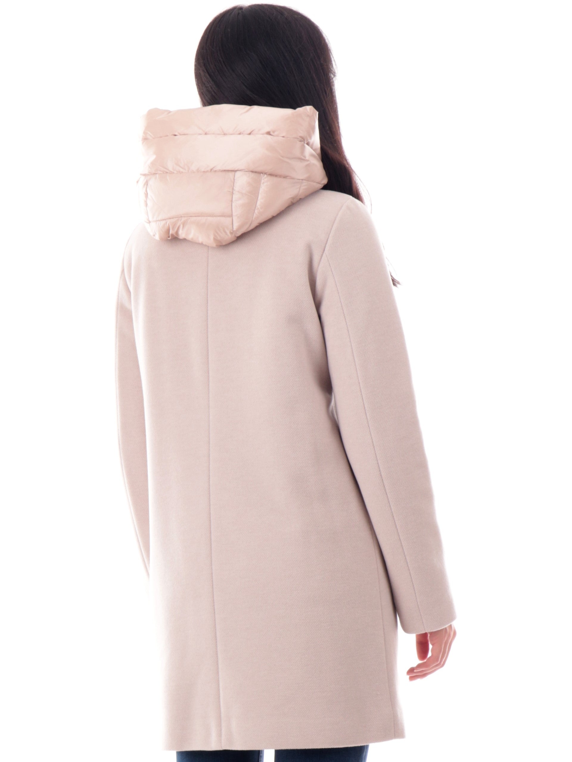 6273f2cdba36a2aad1de16393acf63438ca13d33