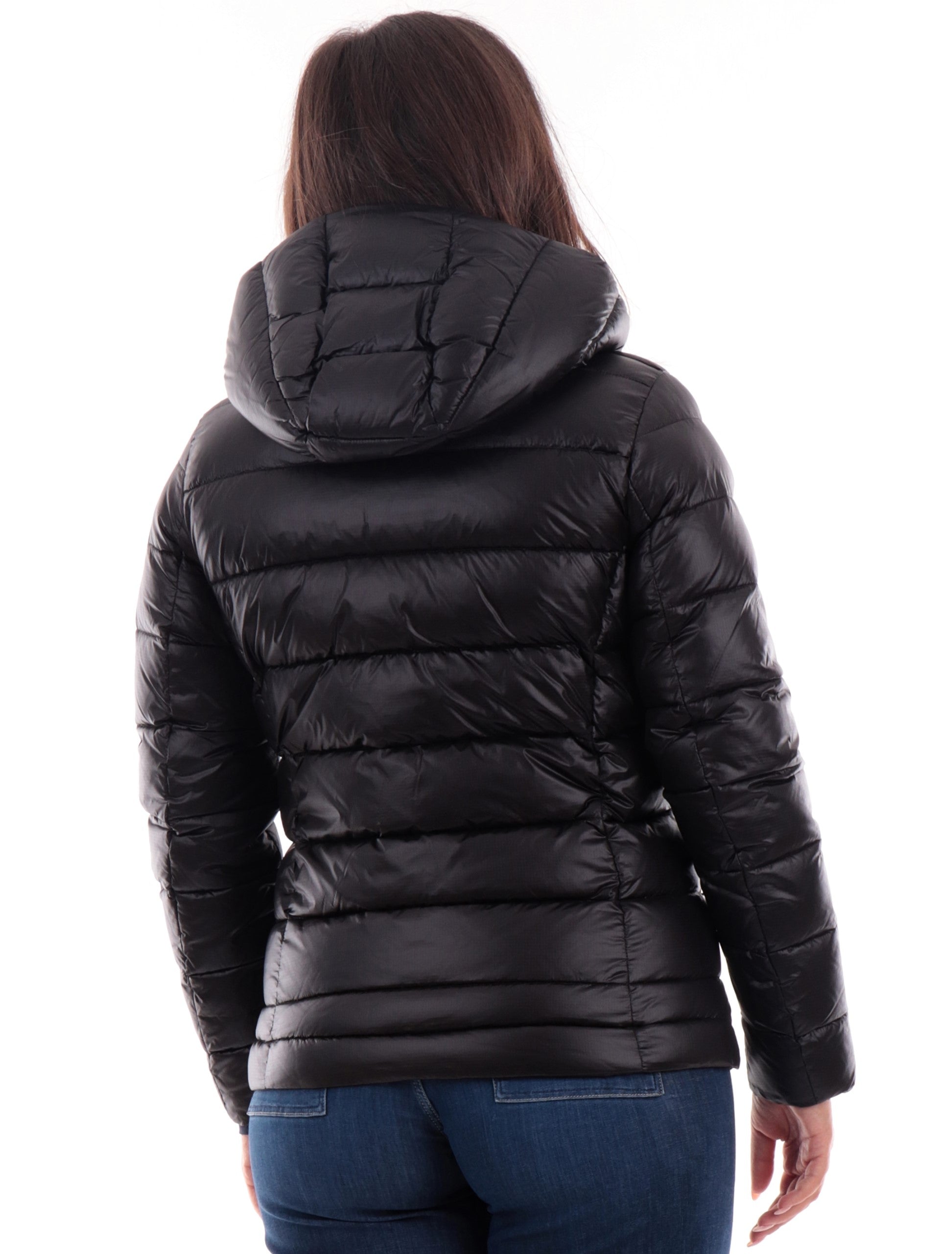 1b7f8fed17ead9d5693f79bce1c9133516637813