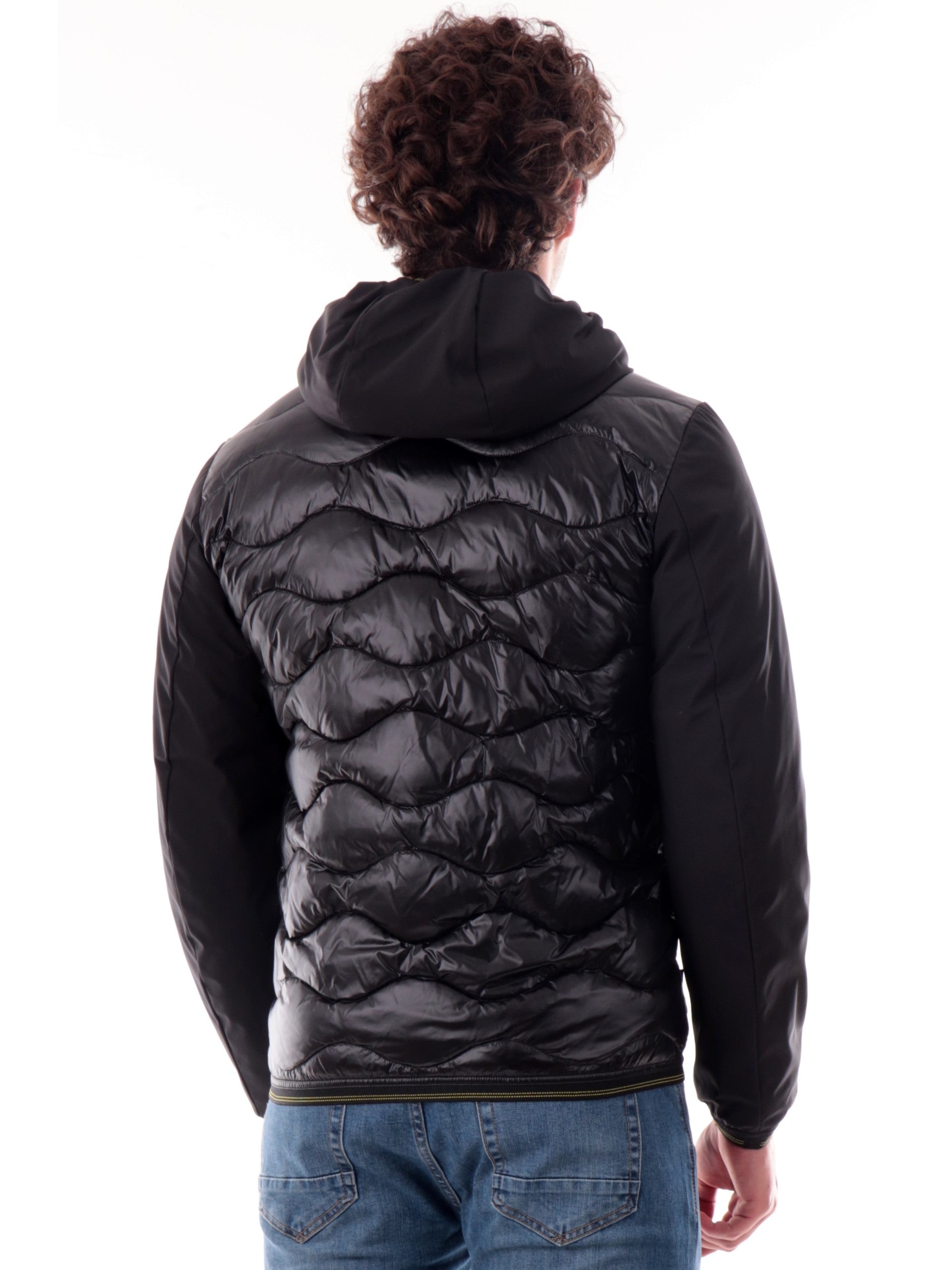 1d379d437decaf6ac3bc9d057d7a1a050ab52a88