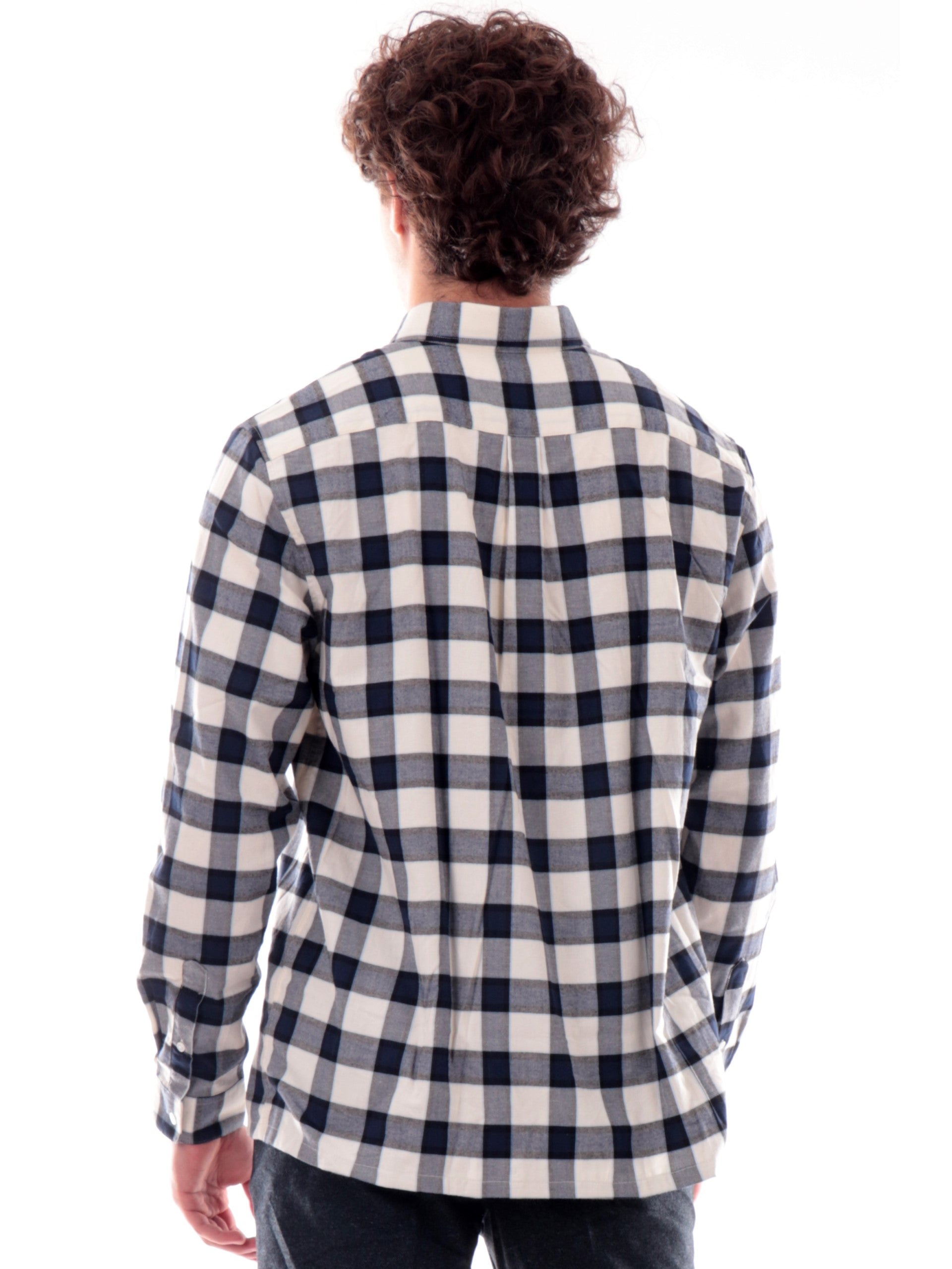 dbbdc429b798d1fd2e6a667e07cdca22ff1dfa23