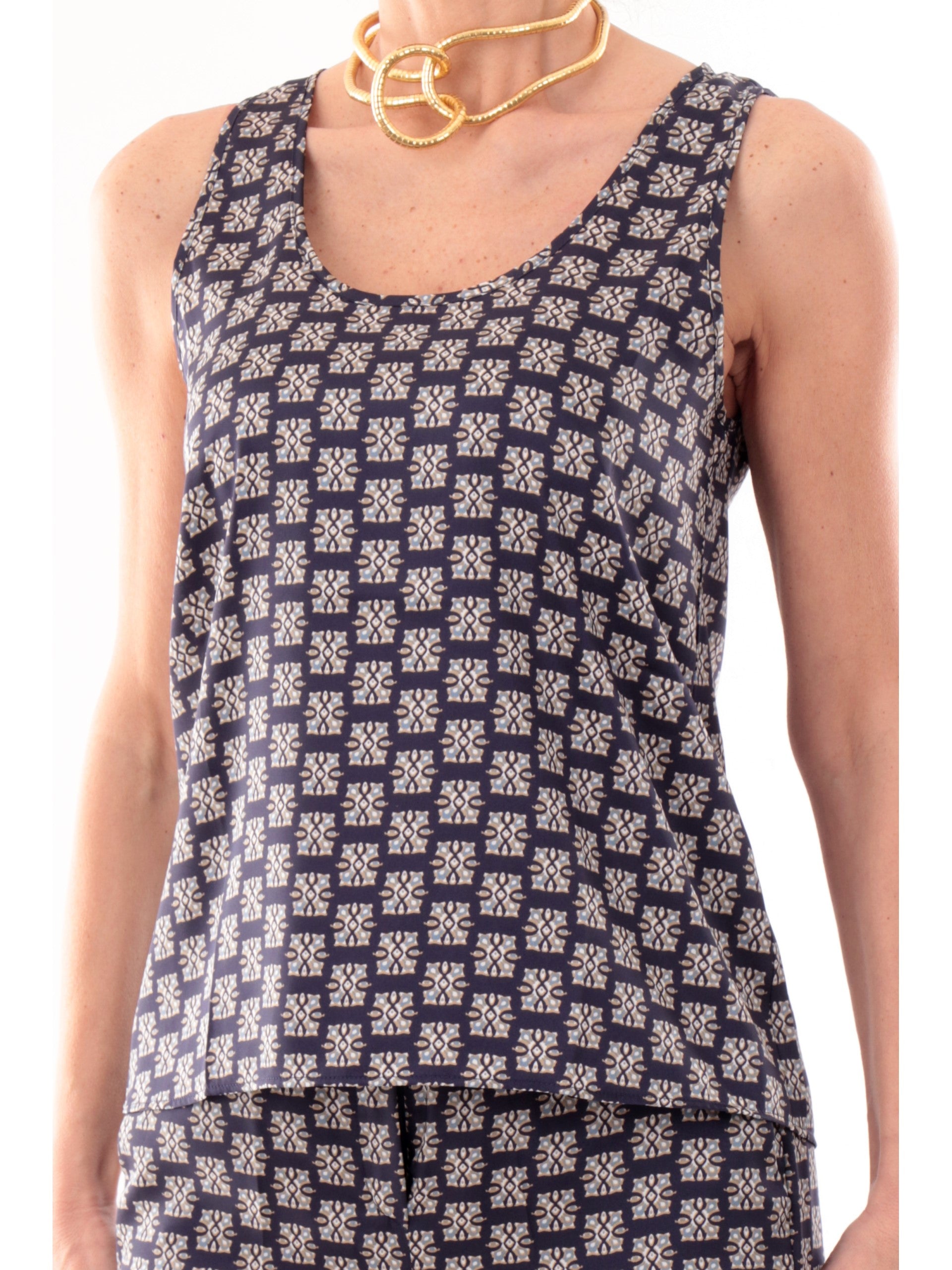 2972d57f15f8de1af5c769ffb44824ca7fdba360