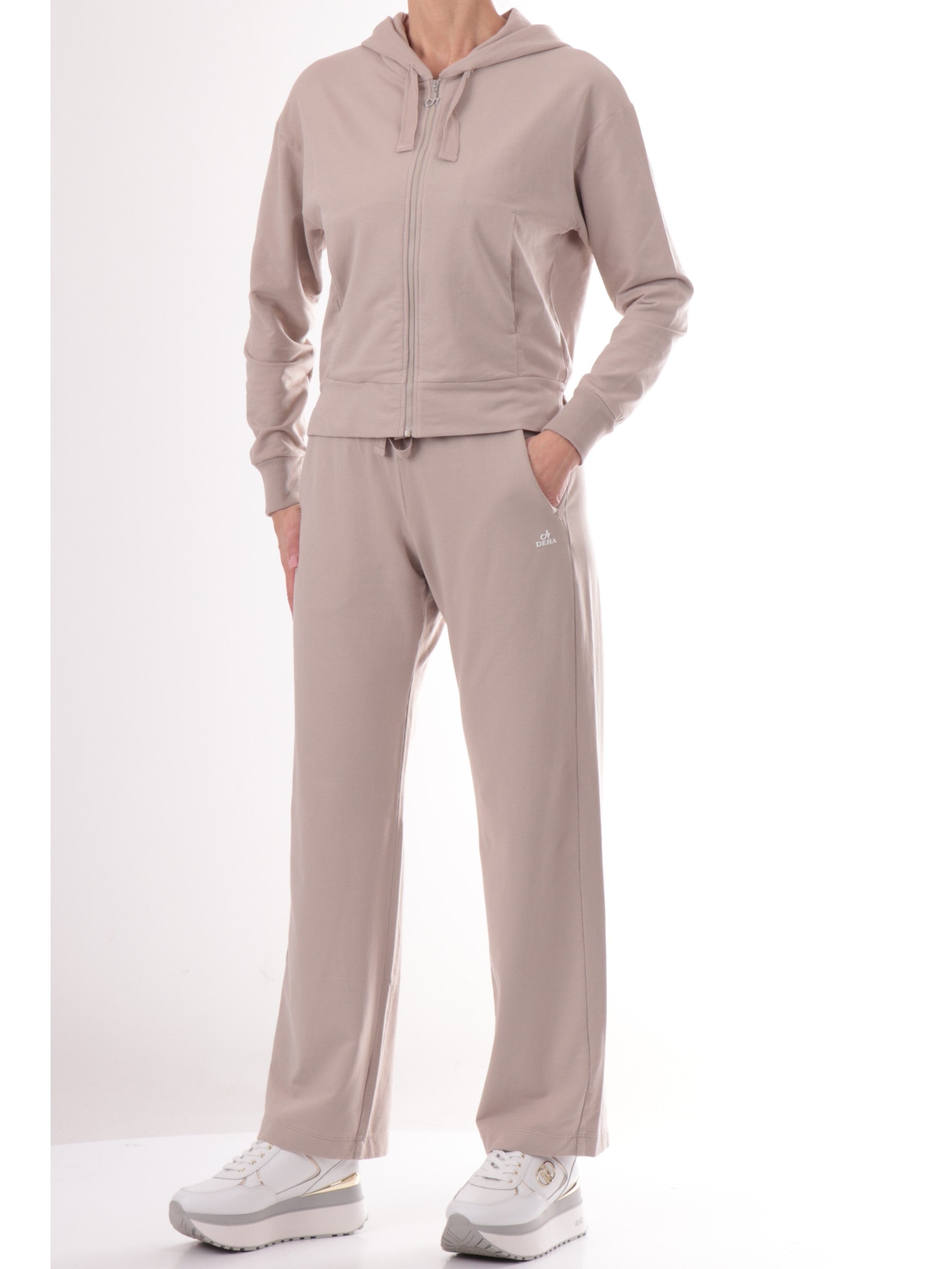 28ee96a9fa3222cebeb1c901fd813c191e8fd86d